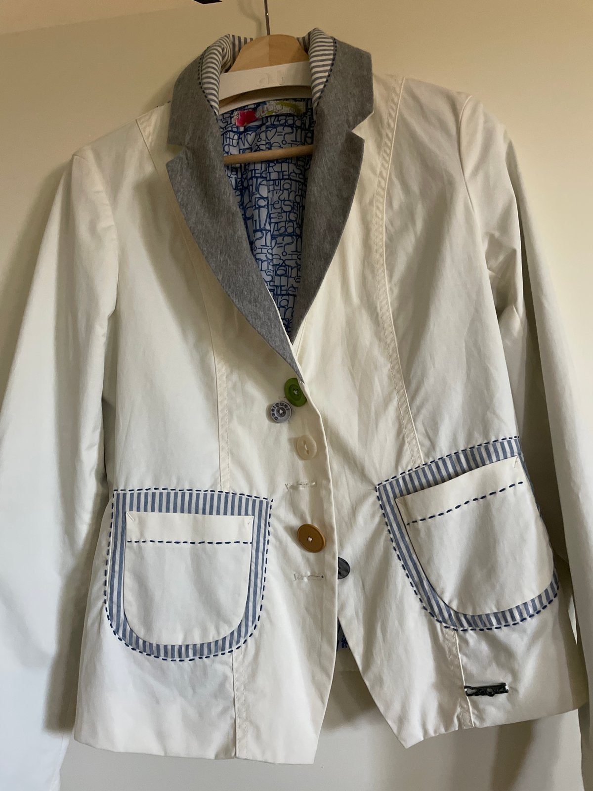Desigual Jasje Maat 38/40 met Unieke Details, Ophalen of Verzenden, Nieuw, Maat 38/40 (M), Beige