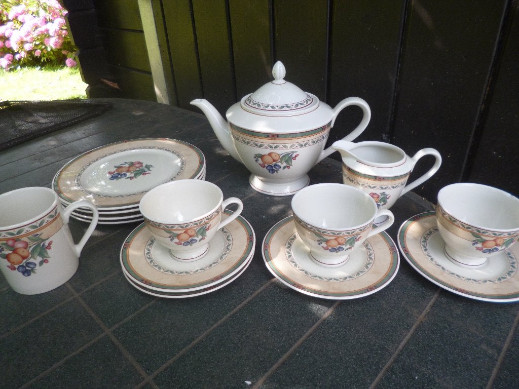 Serviesdelen Heinrich Winterling Bavaria met fruit, Overige typen, Ophalen of Verzenden, Zo goed als nieuw, Overige stijlen