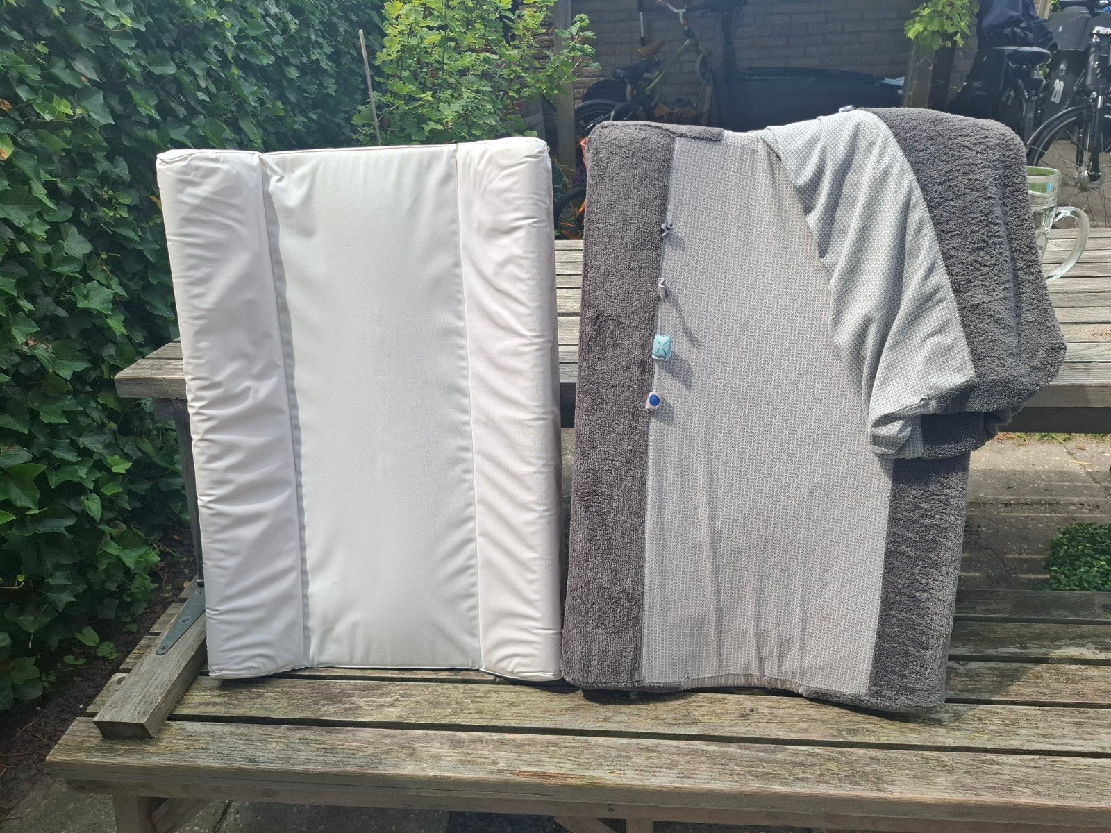 Aankleed kussen groot, 70cm, twee stuks, Kinderen en Baby's, Badjes en Verzorging, Ophalen, Gebruikt, Aankleedkussen, Overige merken