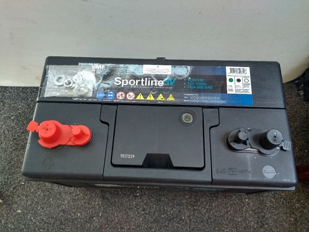 VDF SportlineRV VDC31M 105Ah in goede staat - hier overbodig, Ophalen, Gebruikt