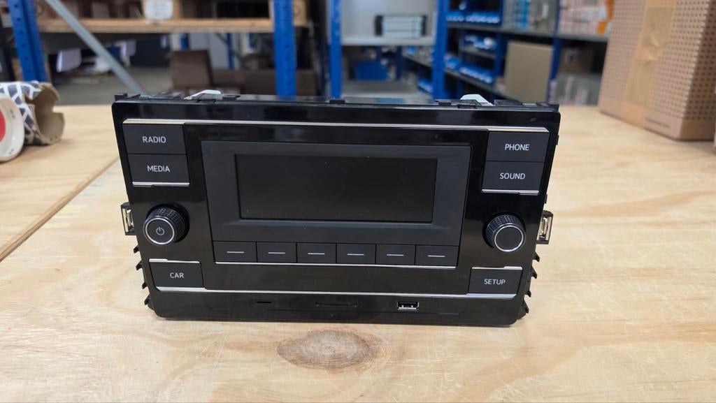 Radio voor VW bus en auto - Origineel Volkswagen, Ophalen of Verzenden, Nieuw