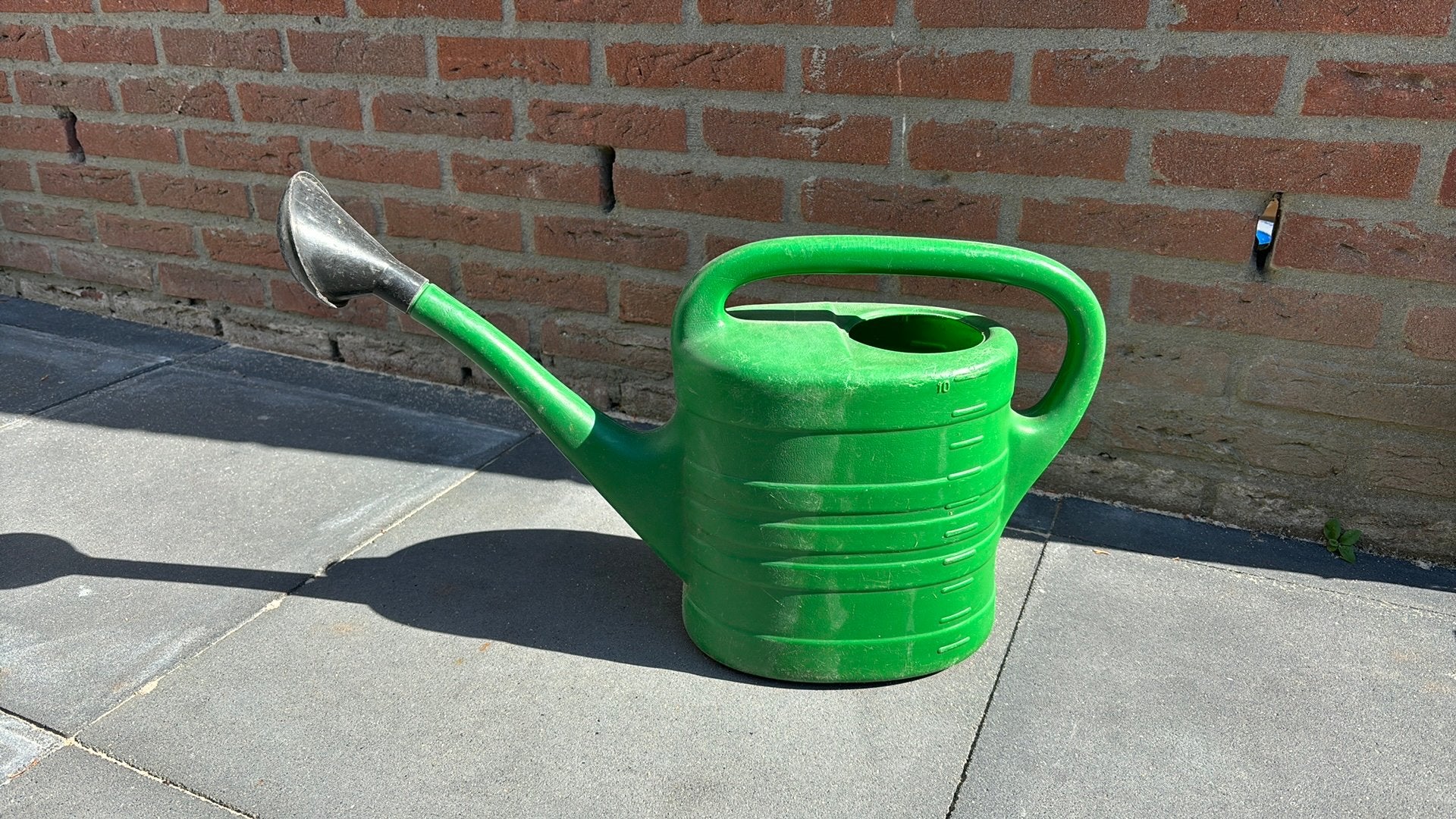 Gieter 10 liter, Ophalen, Zo goed als nieuw, Kunststof