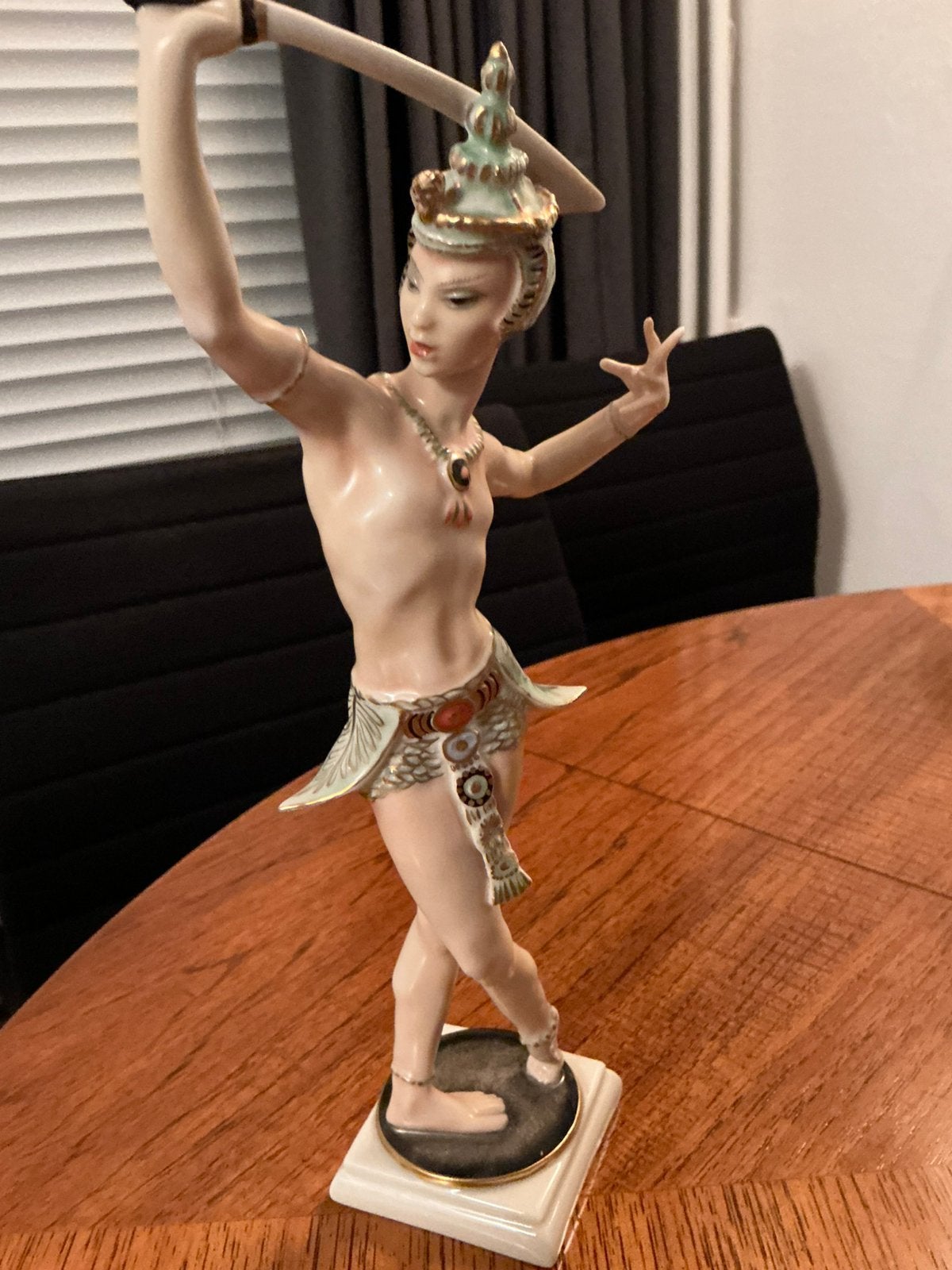 ✨Sale 1 “ Balinese danseres van  hutsenreuter ❗️ART-DECO, Verzamelen, Verzenden, Zo goed als nieuw