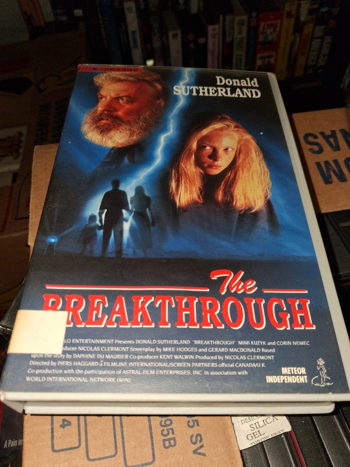 Vhs ex-rental  - The Breaktrough, Cd's en Dvd's, VHS | Film, Vanaf 16 jaar, Ophalen of Verzenden, Gebruikt, Horror