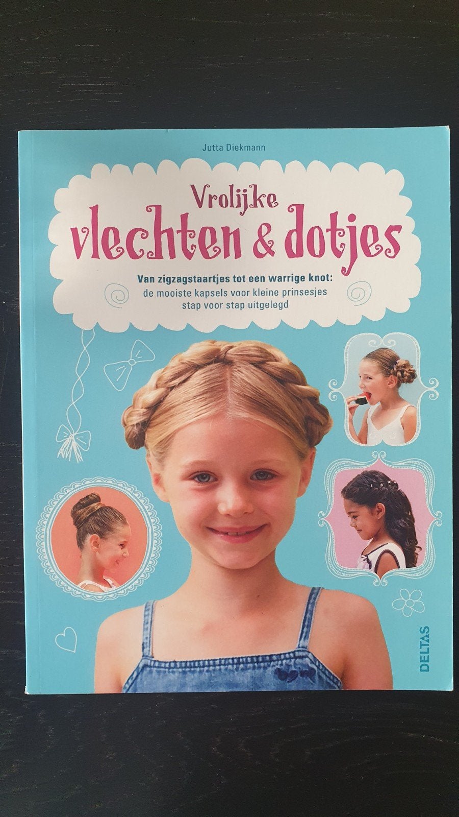 Jutta Diekmann - Vrolijke vlechten en dotjes, Boeken, Ophalen of Verzenden, Zo goed als nieuw, Jutta Diekmann