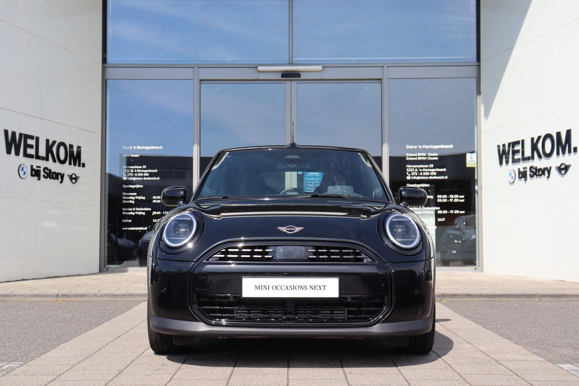 MINI Cabrio Cooper C Automaat / Classic / Pakket M / 18" Sli, Auto's, Mini, 1998 cc, 15 km/l, Gebruikt, Zwart