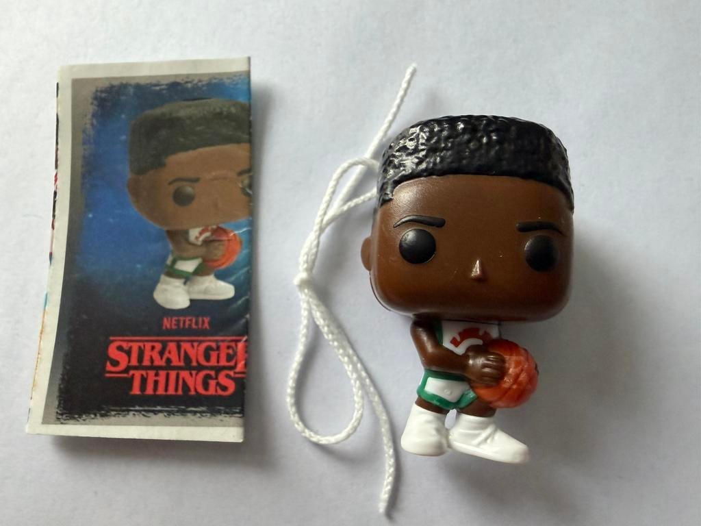 Lucas stranger things kinder joy, Verzamelen, Poppetjes en Figuurtjes, Ophalen of Verzenden, Nieuw