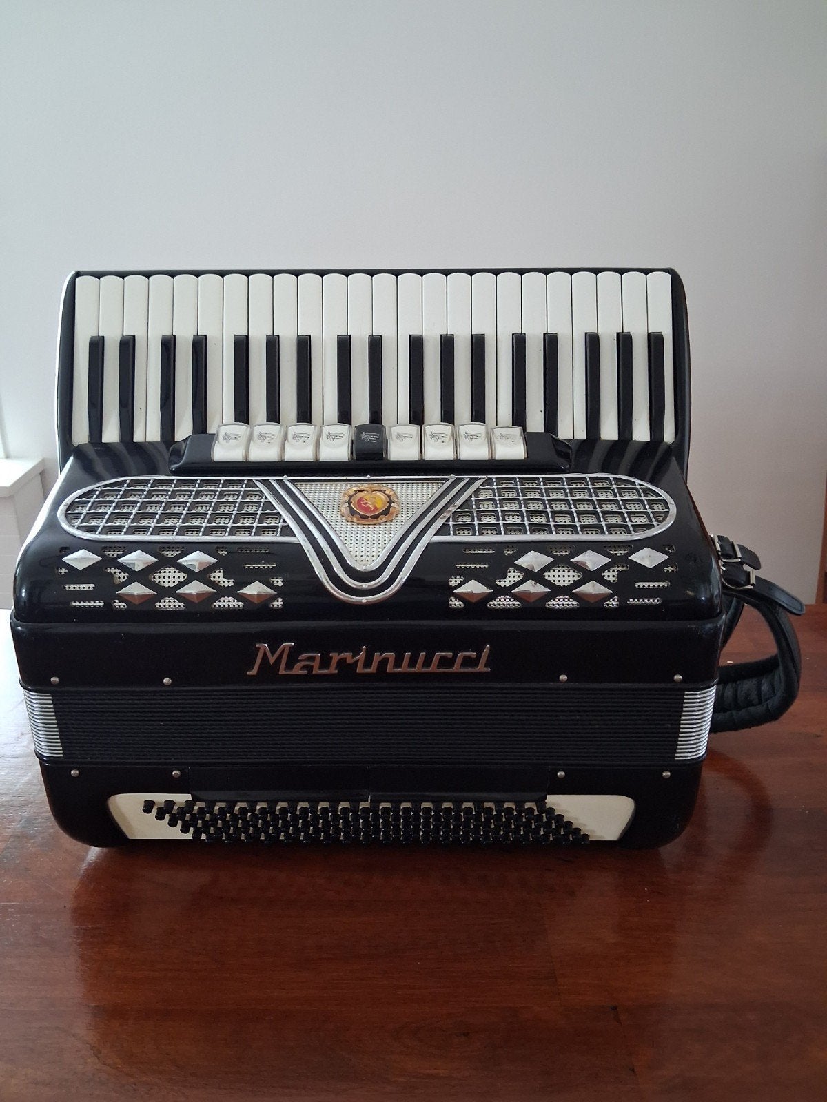 Accordeon/Marinucci., Muziek en Instrumenten, Accordeons, Ophalen, Gebruikt, Met riemen, Marinucci