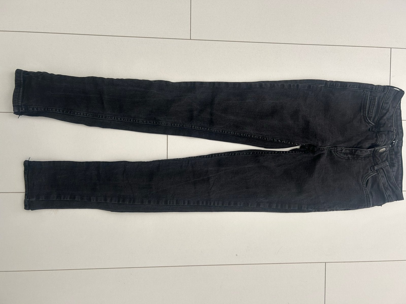 Nikkie spijkerbroeken en Seven Sisters broek, Ophalen of Verzenden, Zo goed als nieuw, Maat 34 (XS) of kleiner, Zwart
