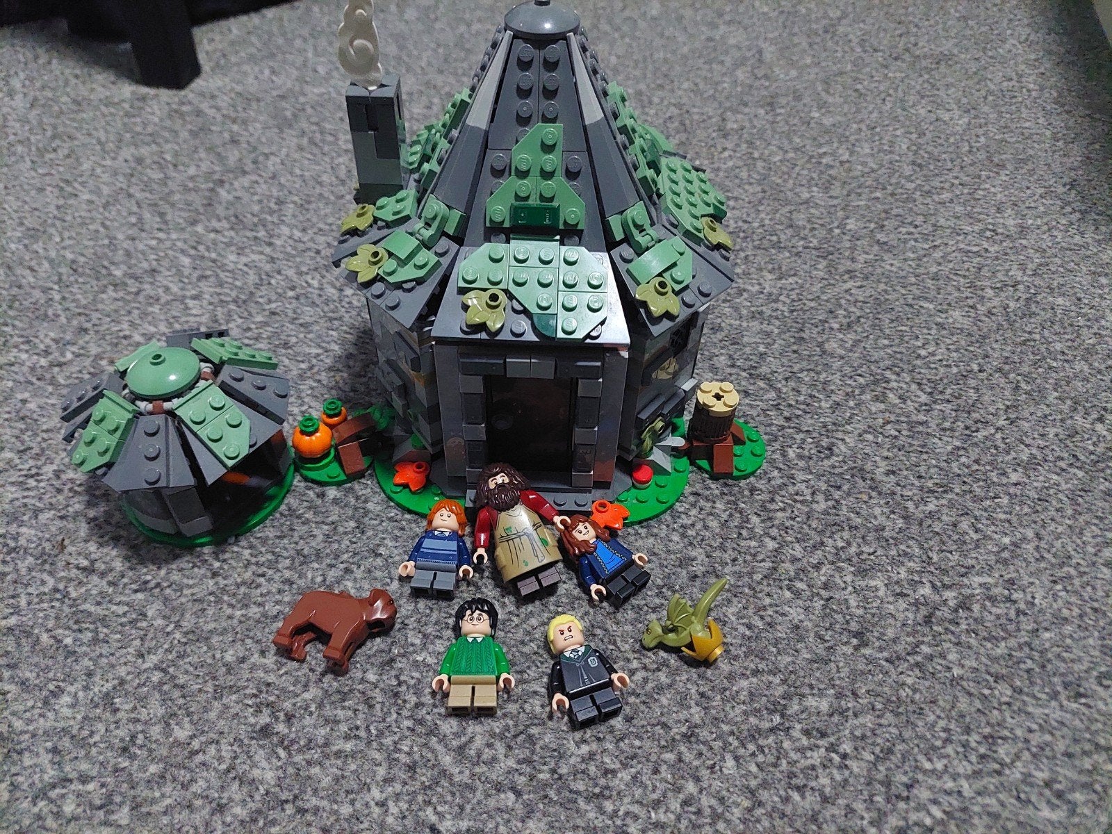 LEGO Harry Potter Hagrid's Hut: An Unexpexted Visit, Ophalen of Verzenden, Zo goed als nieuw, Overige merken