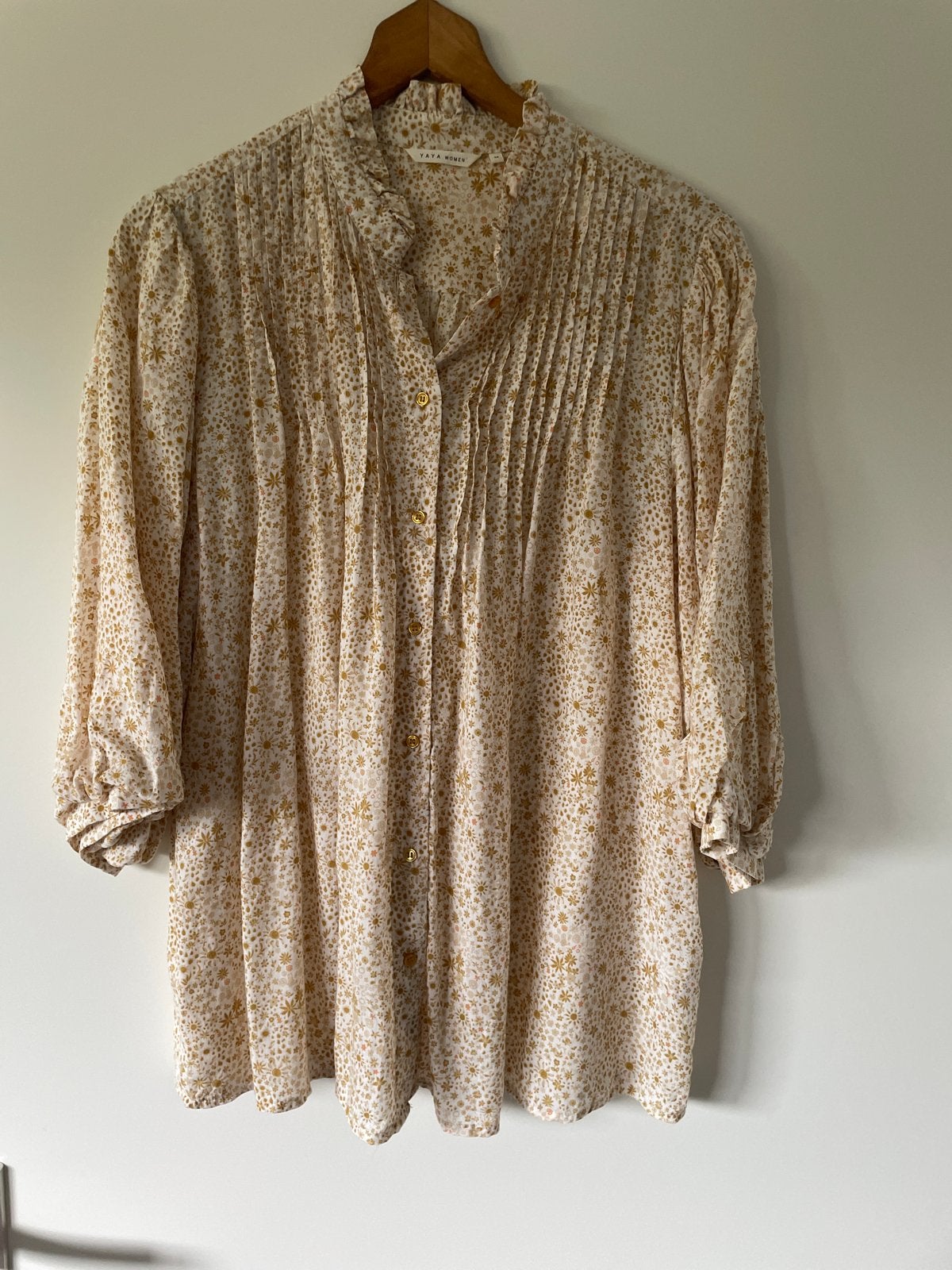 YAYA Women blouse met bloemenprint - Maat 38/40 (M), Ophalen of Verzenden, Zo goed als nieuw, Maat 38/40 (M), Beige