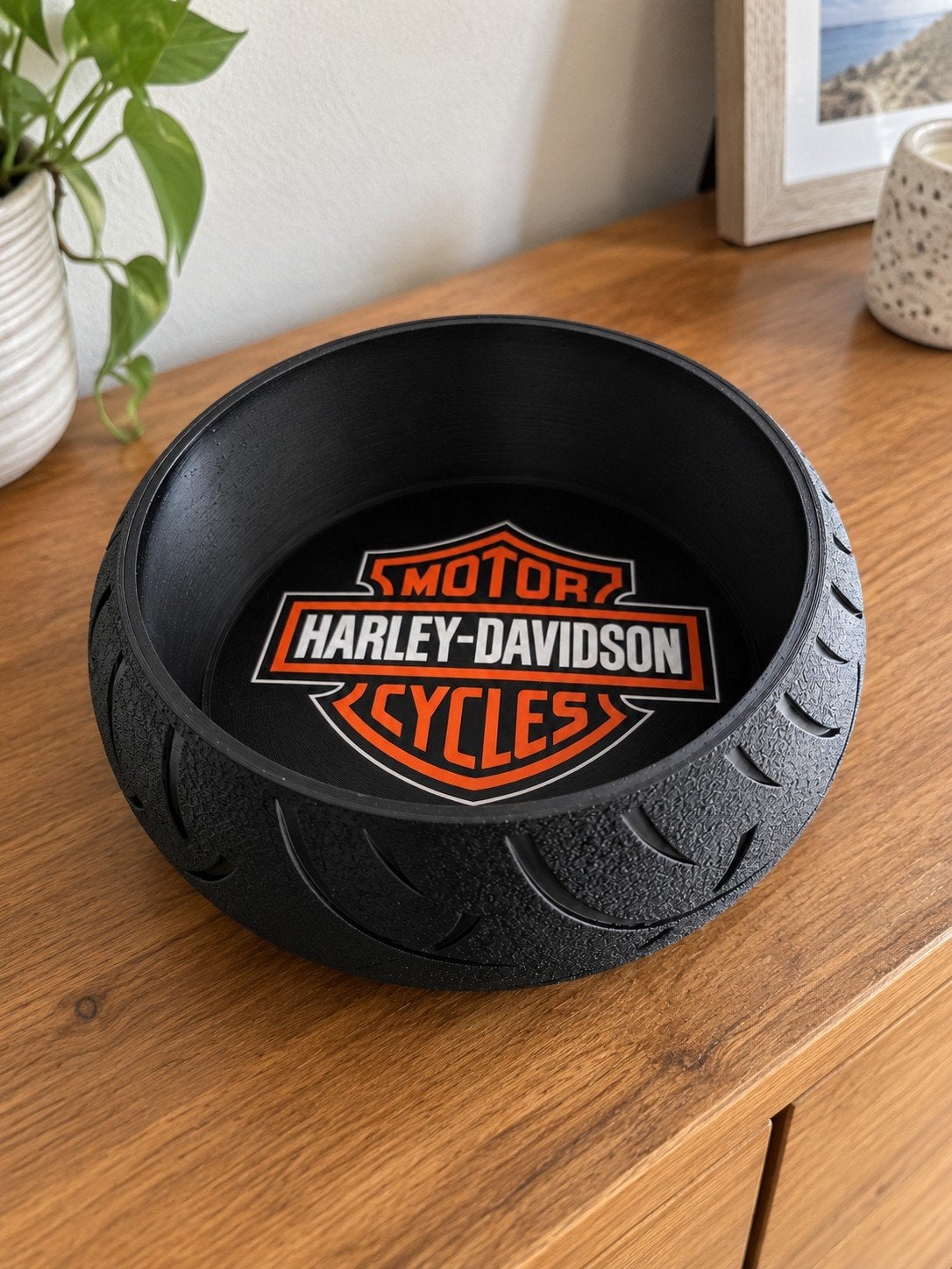 Harley-Davidson sleutelbakje, Ophalen