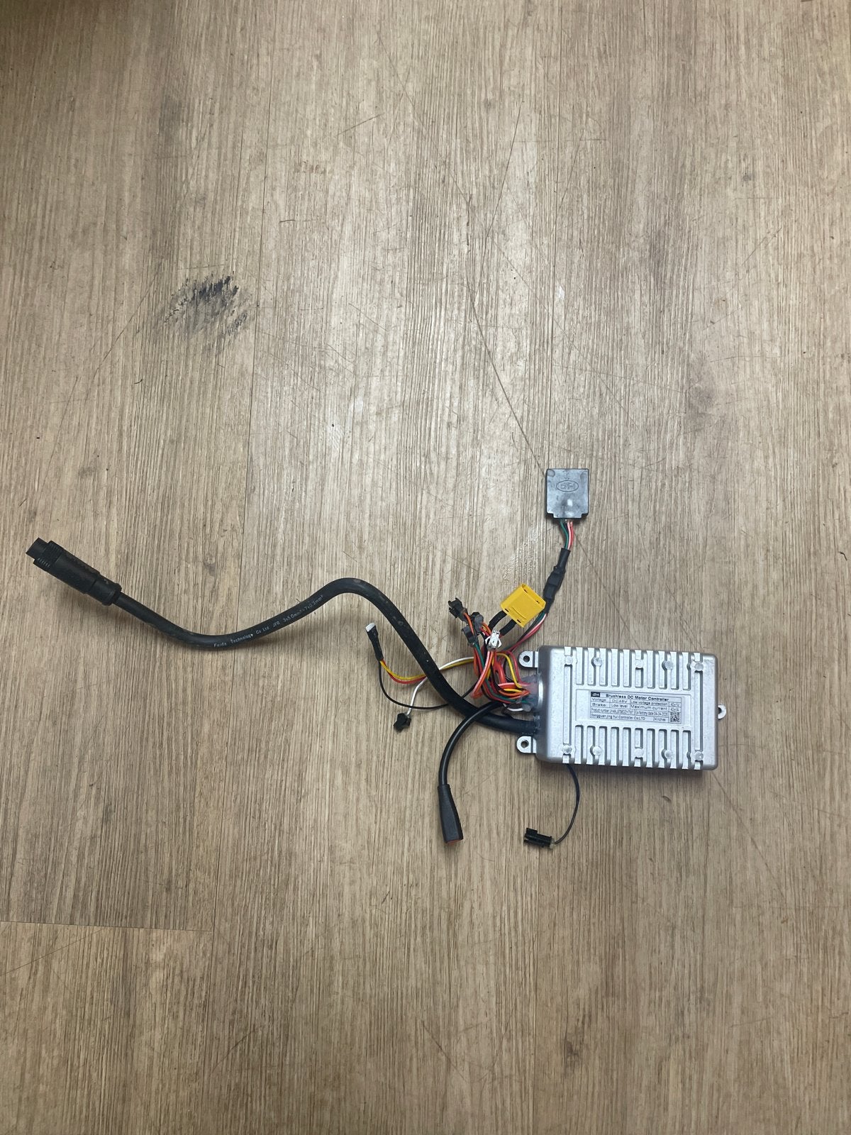 Originele GT 2000 legale controller met zwarte motor kabel, Overige typen, Staal, Ophalen of Verzenden, Zo goed als nieuw