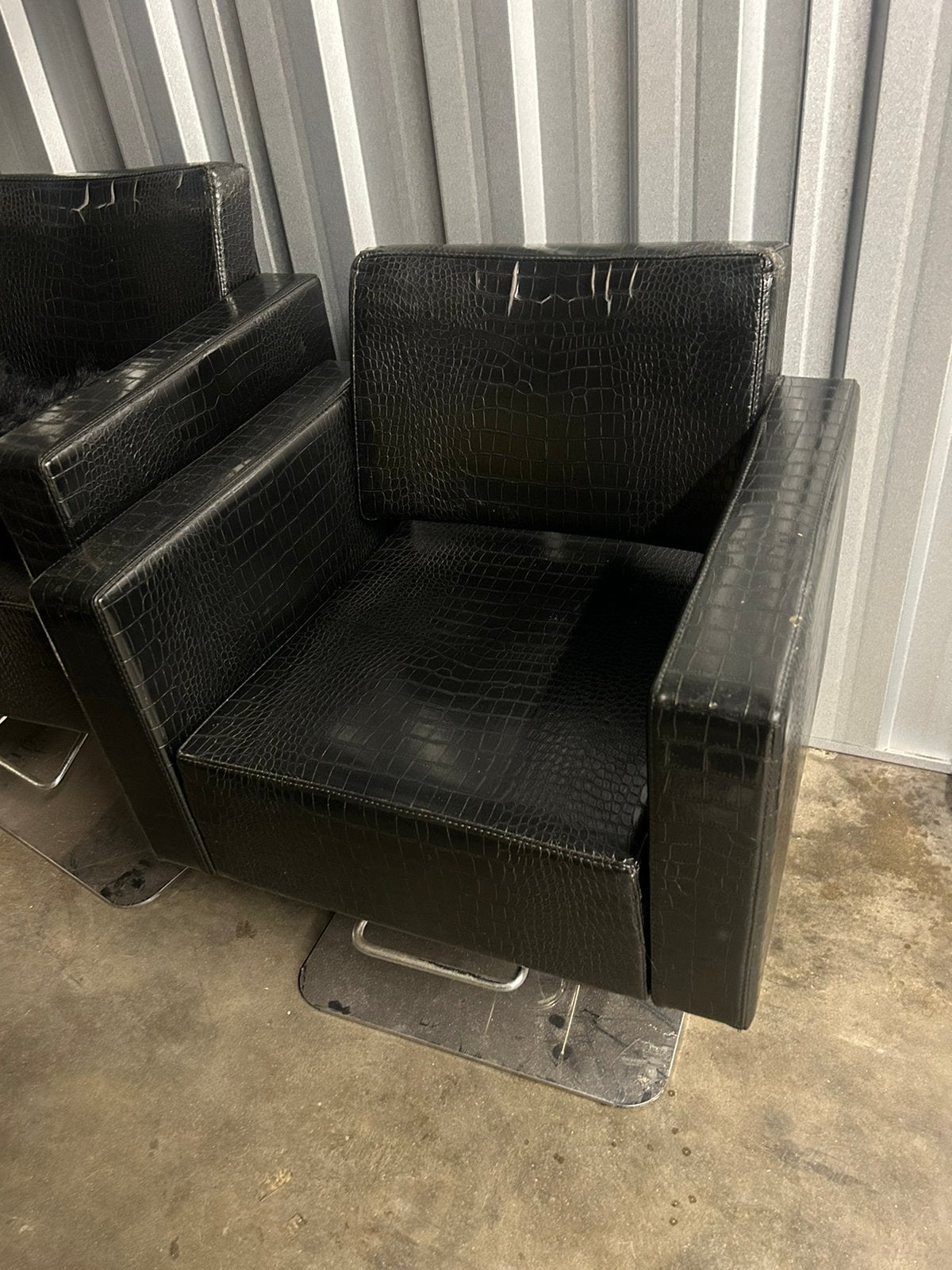 2x kappers pompstoelen, Ophalen, Gebruikt, 75 tot 100 cm, 50 tot 75 cm