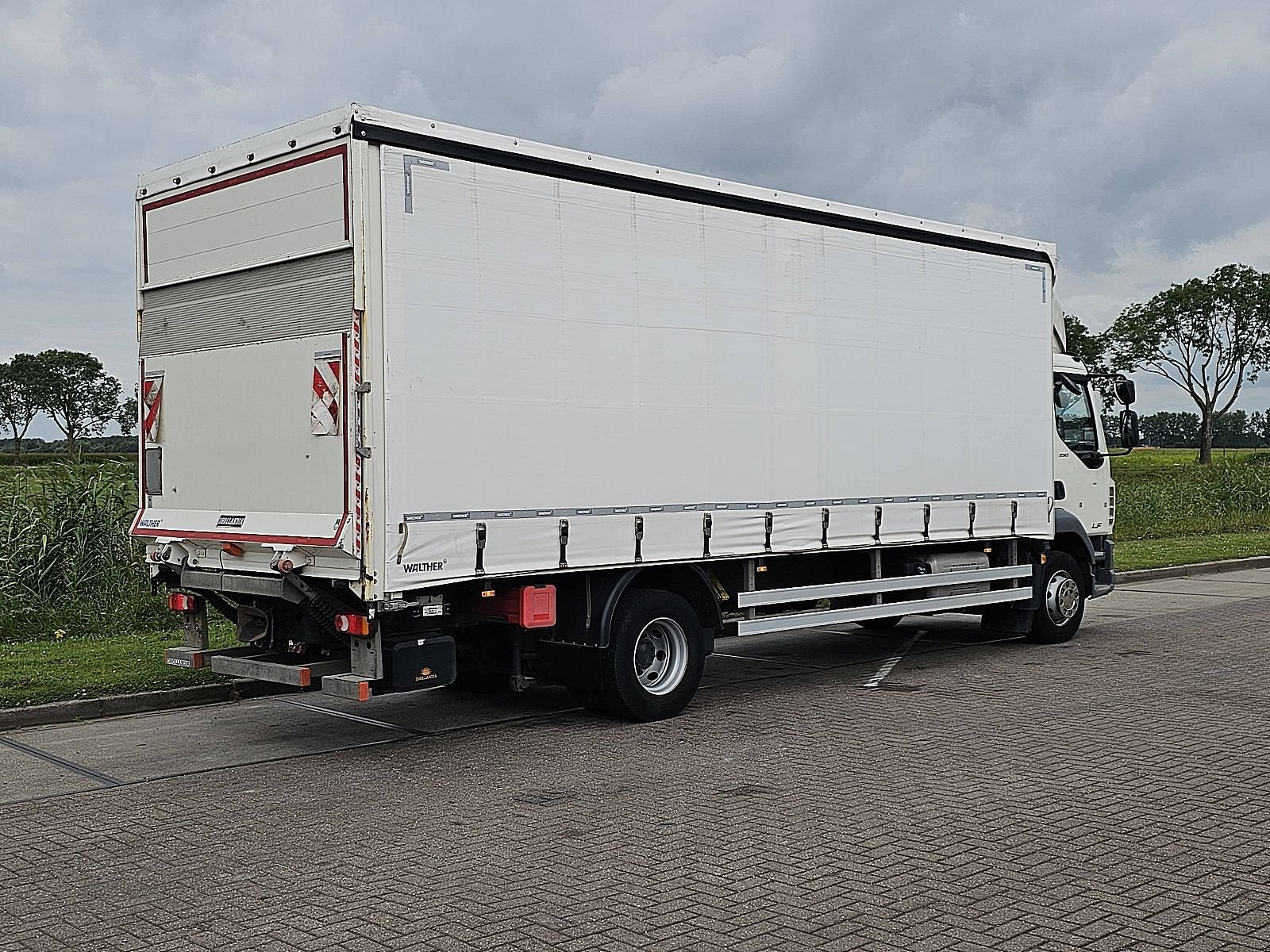 DAF LF 290 16 t, Auto's, Vrachtwagens, Automaat, 295 pk, Euro 6, Wit