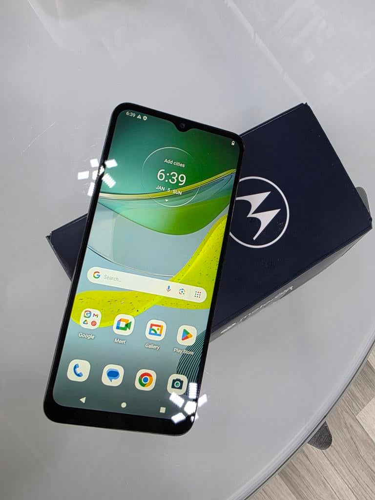 Motorola e13 64GB, Telecommunicatie, Mobiele telefoons | Motorola, Zo goed als nieuw, Overige modellen, 6 megapixel of meer, Zwart