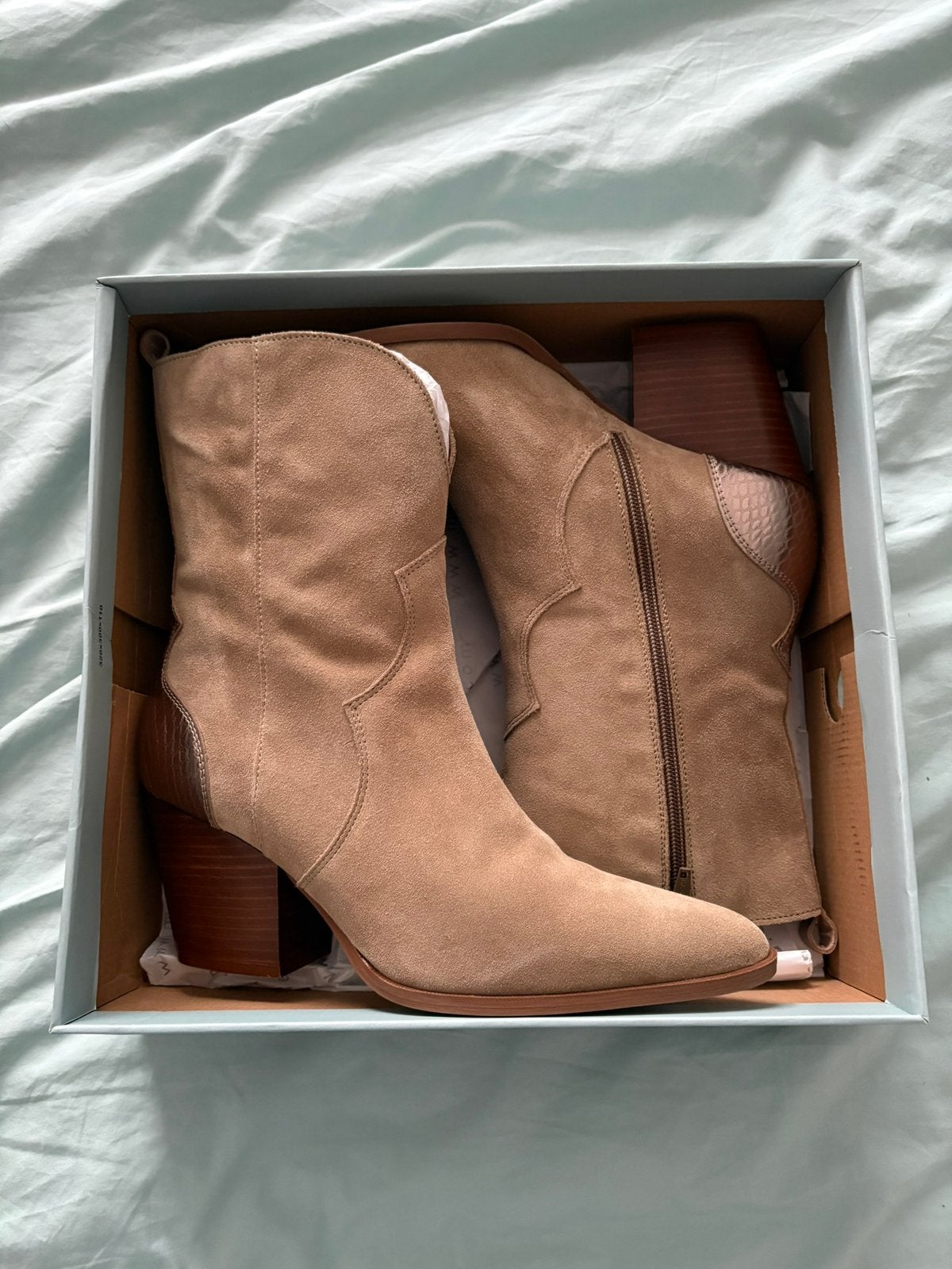 Nieuw in doos! Manfield suede leren laarzen Taupe Mt 41, Hoge laarzen, Beige, Nieuw, Ophalen of Verzenden