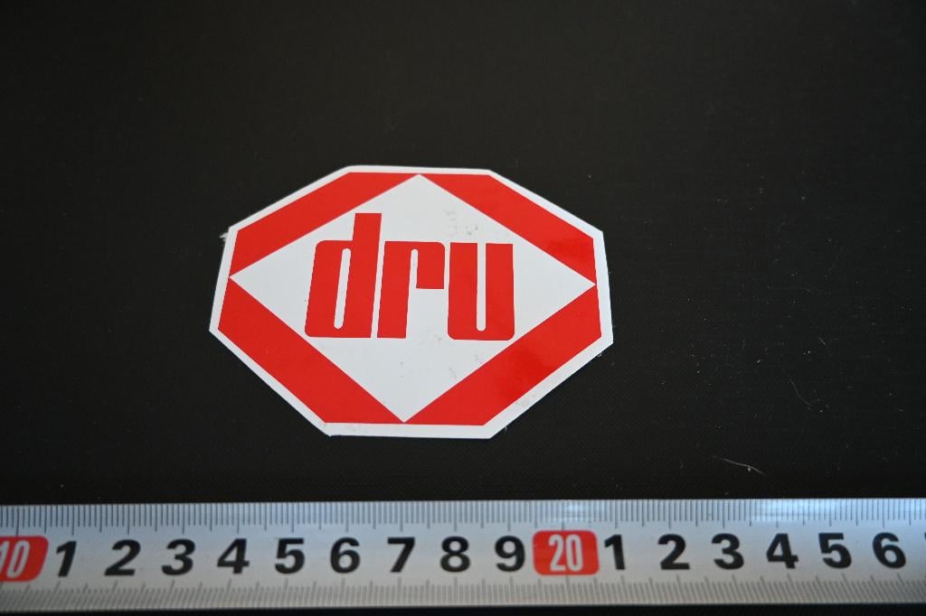 sticker DRU logo, Ophalen, Zo goed als nieuw, Sticker