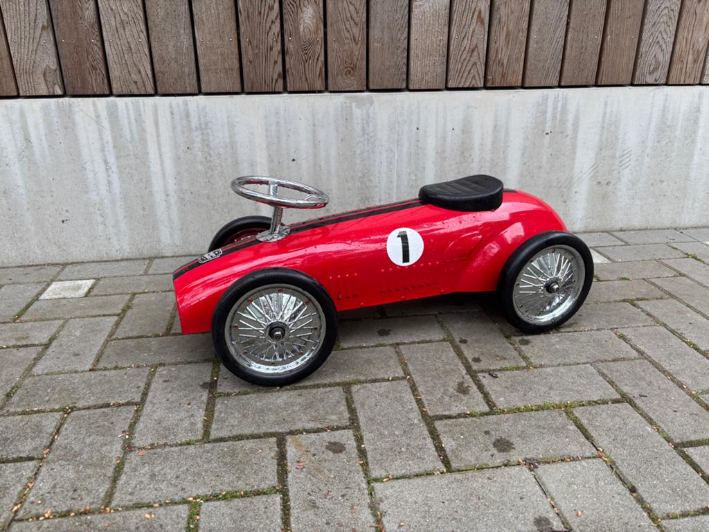 Retro Roller loopauto - Klassiek rood design, Kinderen en Baby's, Speelgoed | Buiten | Voertuigen en Loopfietsen, Ophalen, Gebruikt