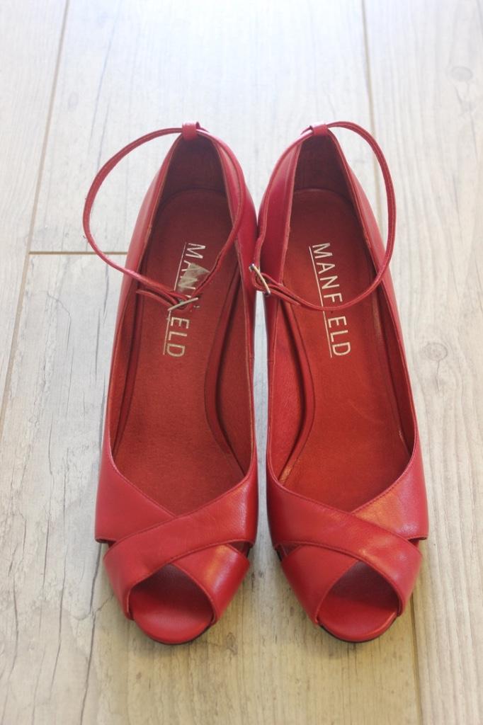 NIEUW: Manfield rode hakken maat 37, ., Ophalen of Verzenden, Zo goed als nieuw, .