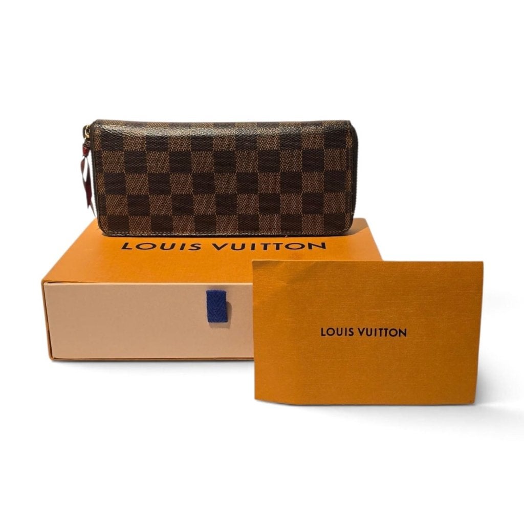 Louis Vuitton M60742 Clémence Wallet 2017 | Nette Staat, Louis Vuitton, Gebruikt, Support@louisvuitton.com, 2 Rue du Pont Neuf
75001 Paris
France