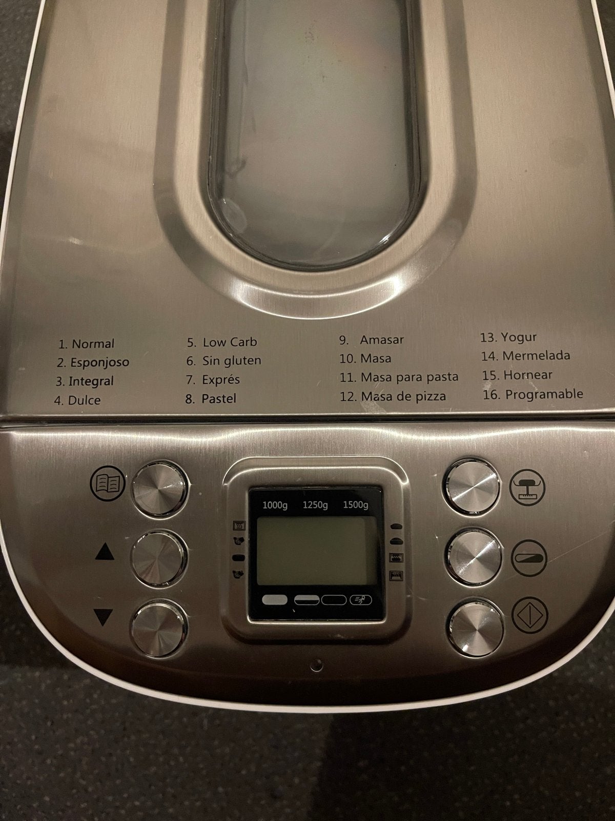 SilverCrest Broodbakmachine met 16 programma's, Witgoed en Apparatuur, Broodbakmachines, Zo goed als nieuw, 1200 tot 1600 gram deeg