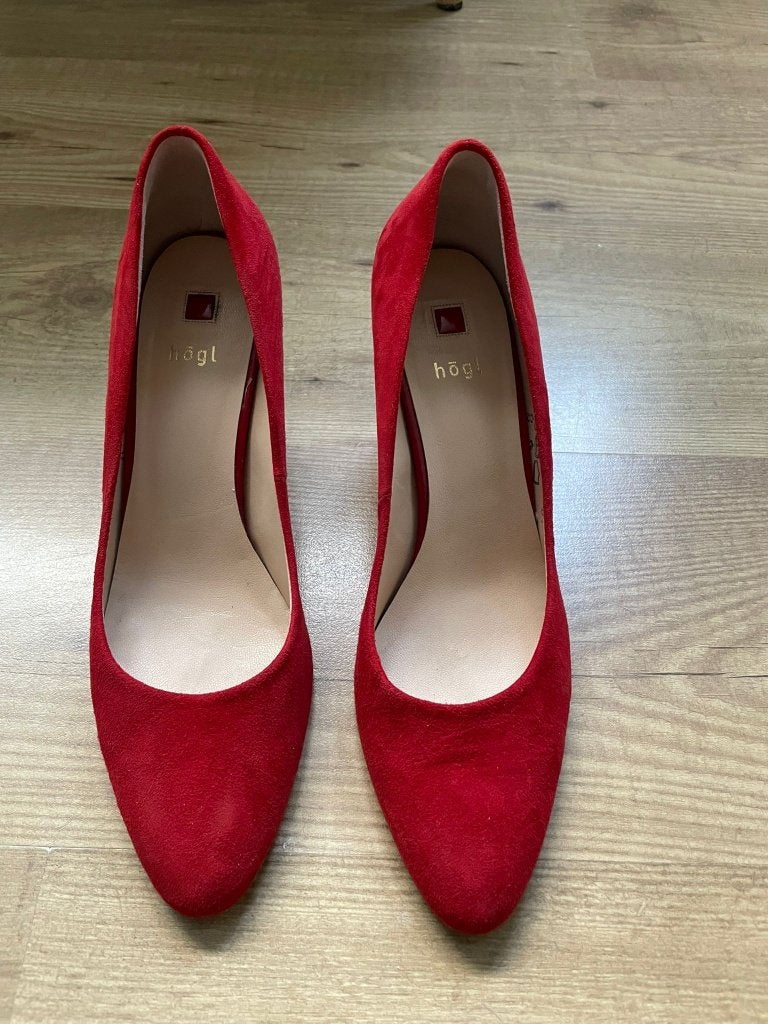 Rode suède Högl pumps maat 40 / UK 7 – elegante hakken, Pumps, Ophalen of Verzenden, Zo goed als nieuw, Hogl