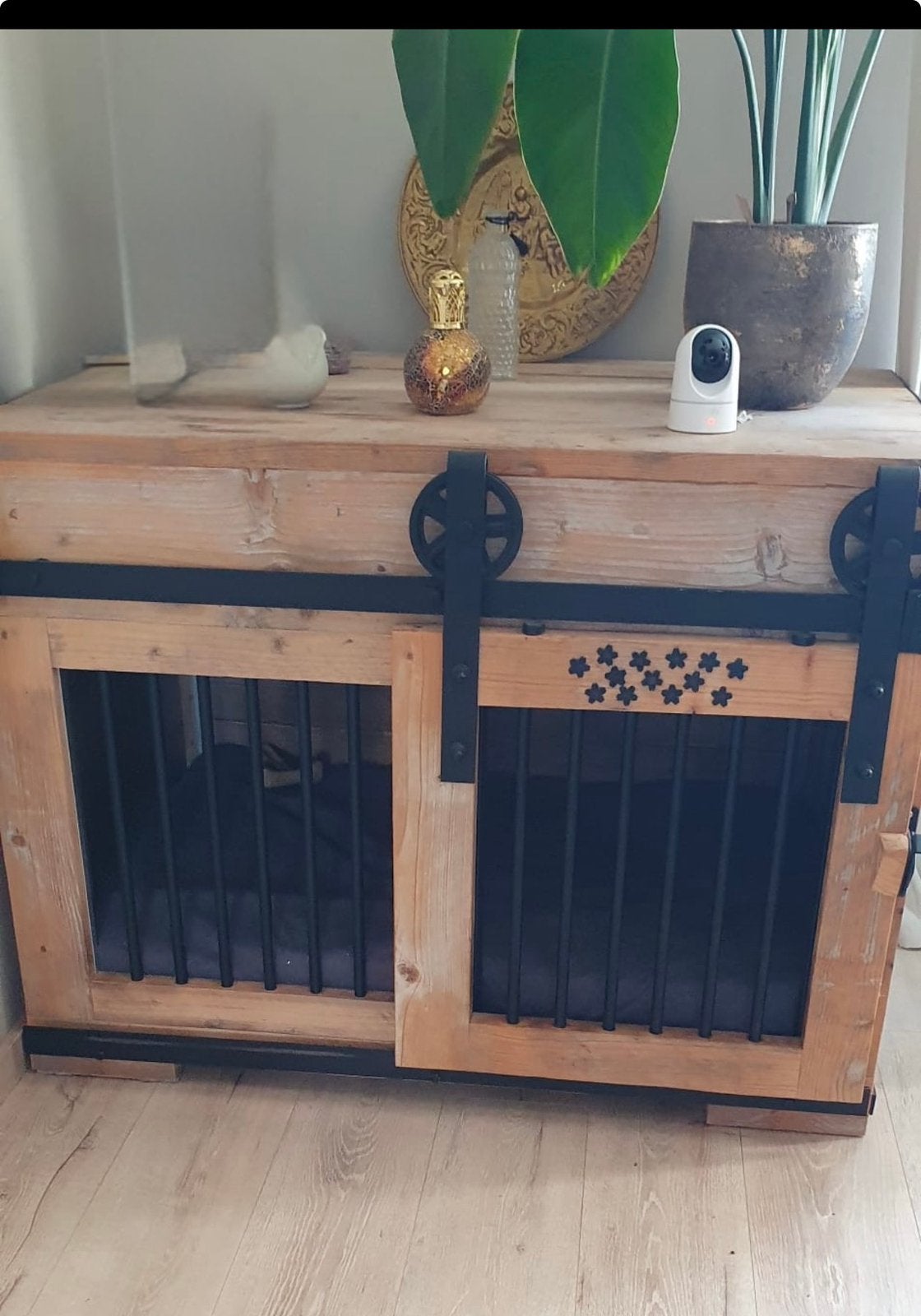 Steigerhouten hondenbenche met de hand gemaakt 100Bx85D, Dieren en Toebehoren, Ophalen, Zo goed als nieuw
