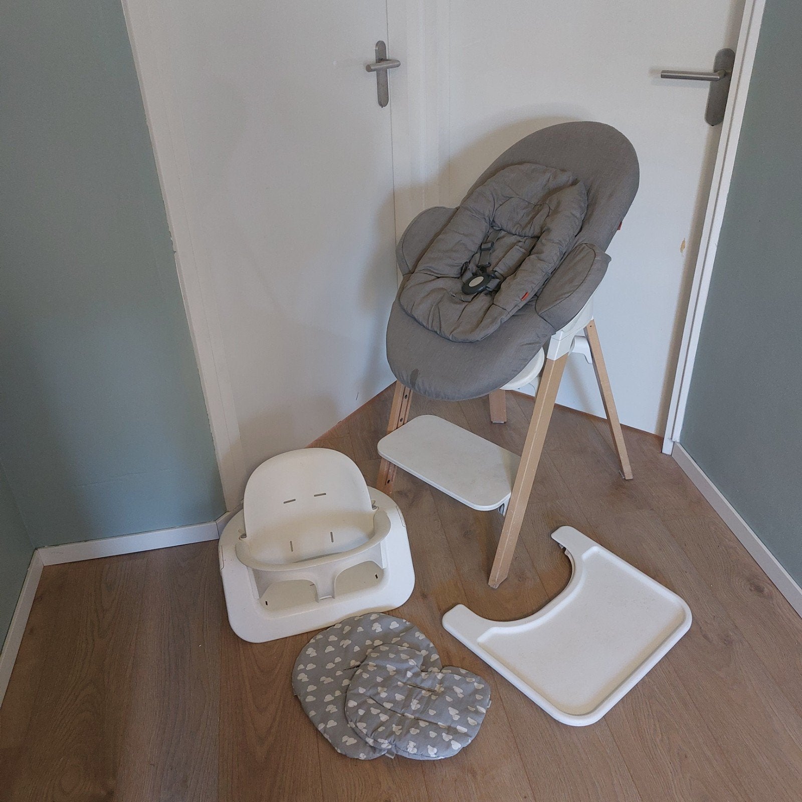 Stokke Steps kinderstoel met wipstoel, Ophalen, Gebruikt, Meegroeistoel, Gordel(s)