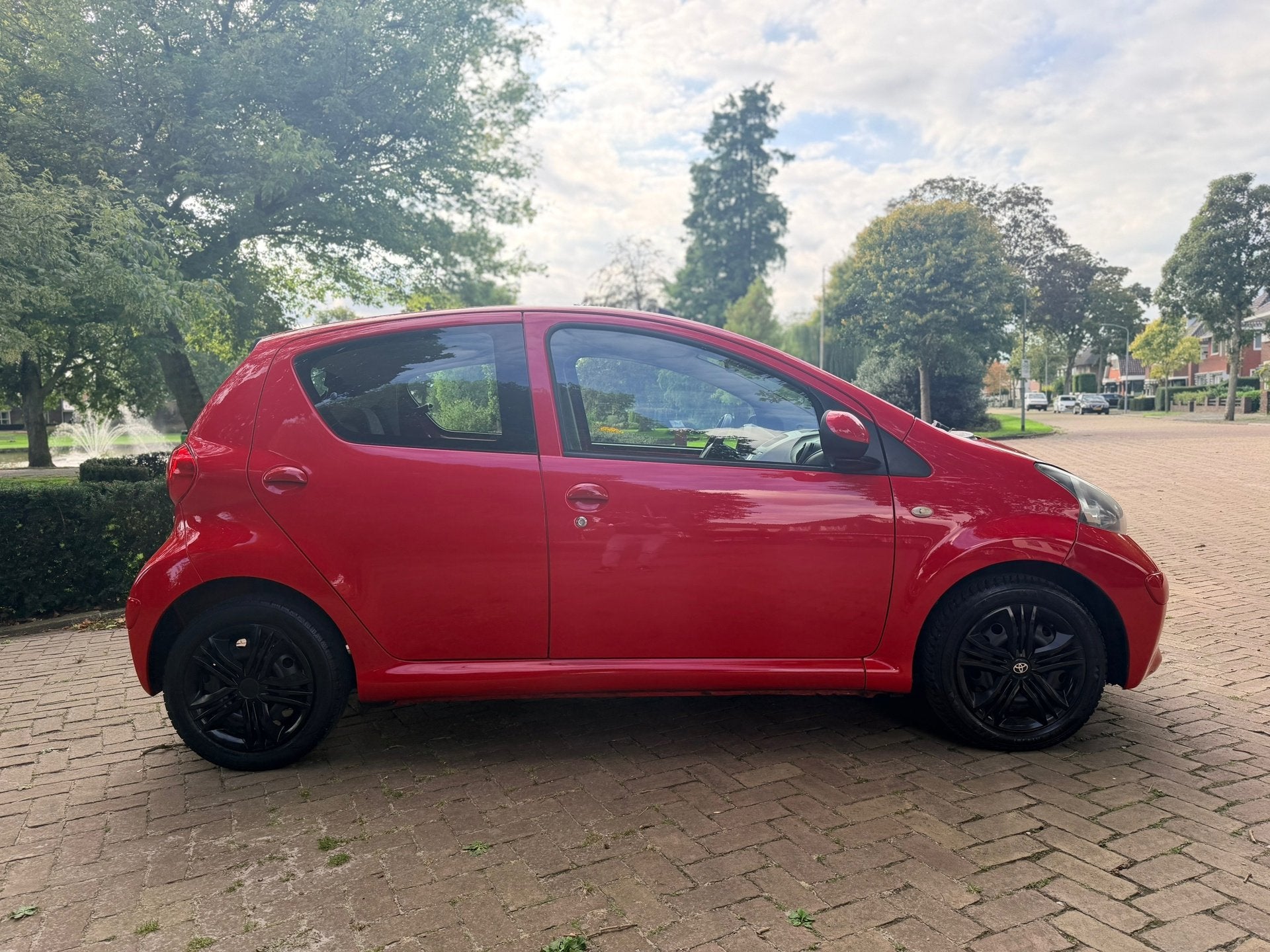 Foto 5 van Toyota Aygo 1.0-12V + | 5 deurs | Airco | Elek.Pakk | Nw.APK