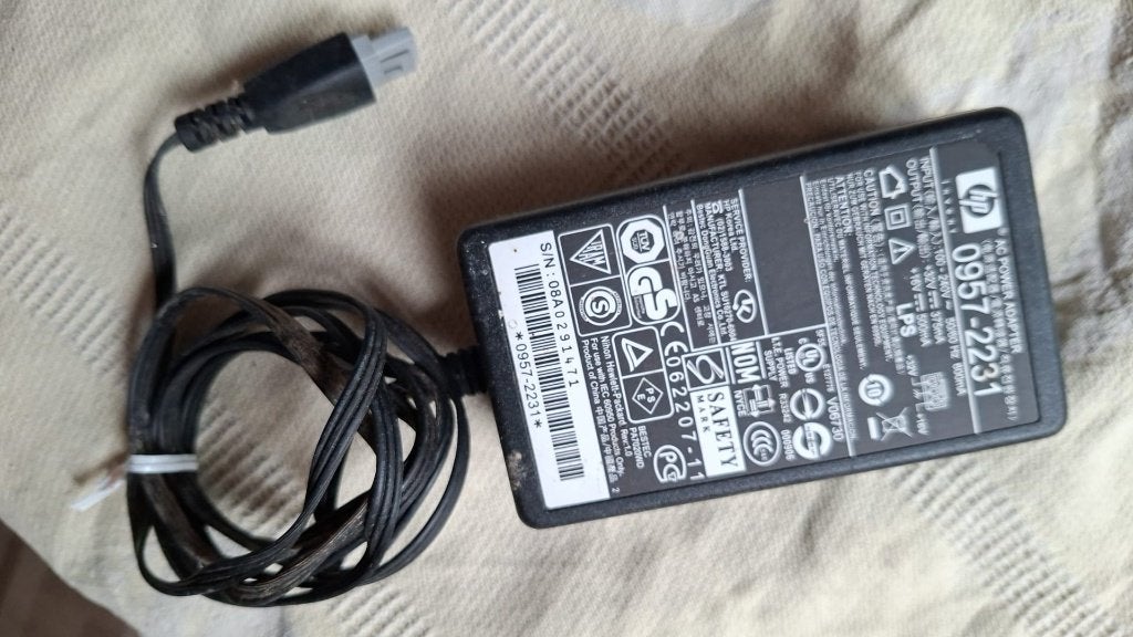 laptop voeding, Computers en Software, Laptop-opladers, Ophalen of Verzenden, Gebruikt