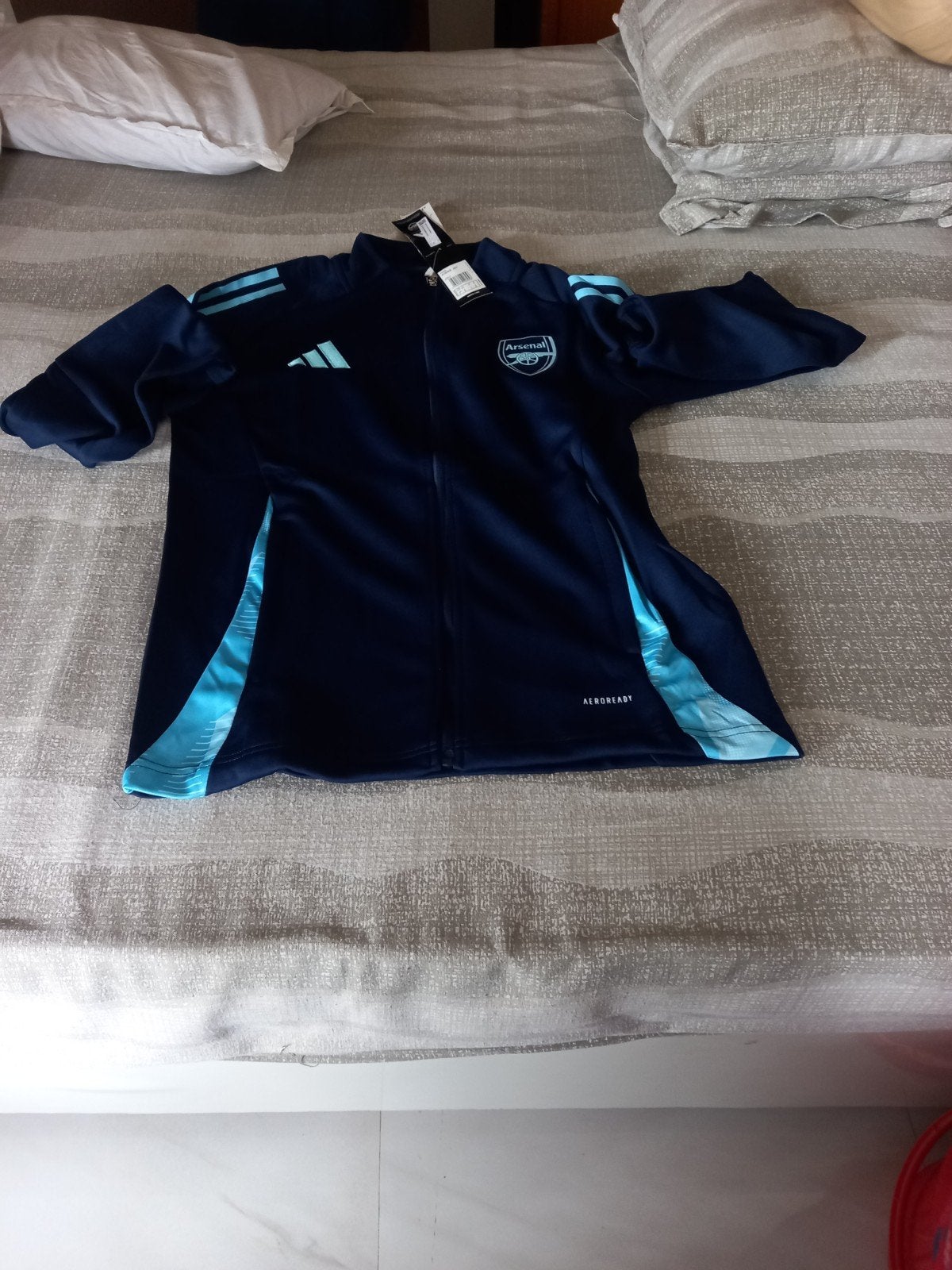 Adidas Arsenal Trainingsjack Donkerblauw Maat M, Kleding | Heren, Sportkleding, Nieuw, Ophalen of Verzenden, Adidas, Voetbal