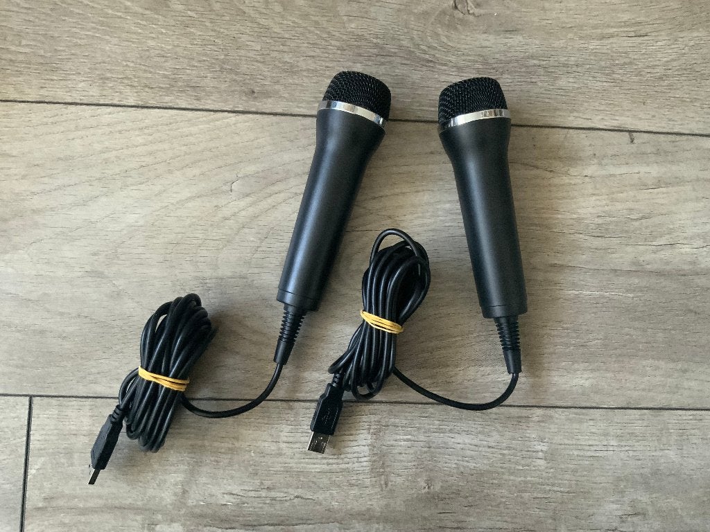 2 x Microfoon / Microfoons Lets Sing spellen Nintendo Switch, Muziek, Ophalen of Verzenden, Zo goed als nieuw, 3 spelers of meer