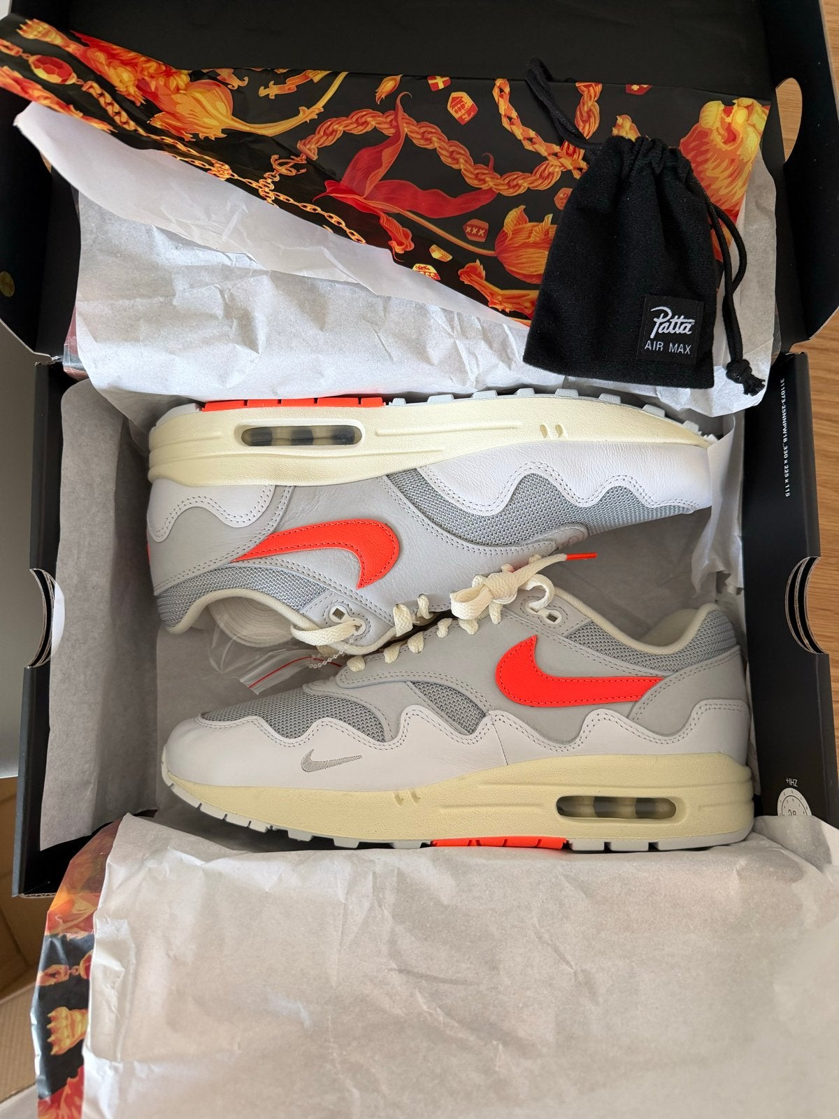 Nike Air Max 1 Patta Monarch - Maat 43, Ophalen of Verzenden, Nieuw, Overige kleuren, Sneakers of Gympen