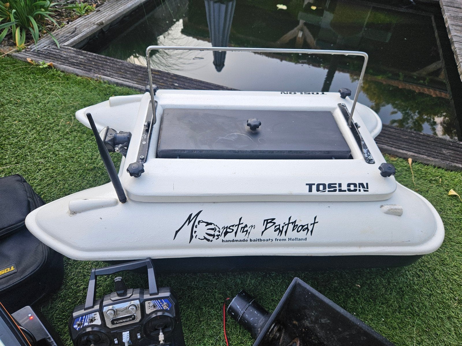 Monster baitboat xl toslon tf740 autopilot

Te koop wegens n, Watersport en Boten, Ophalen, Gebruikt, Overige typen