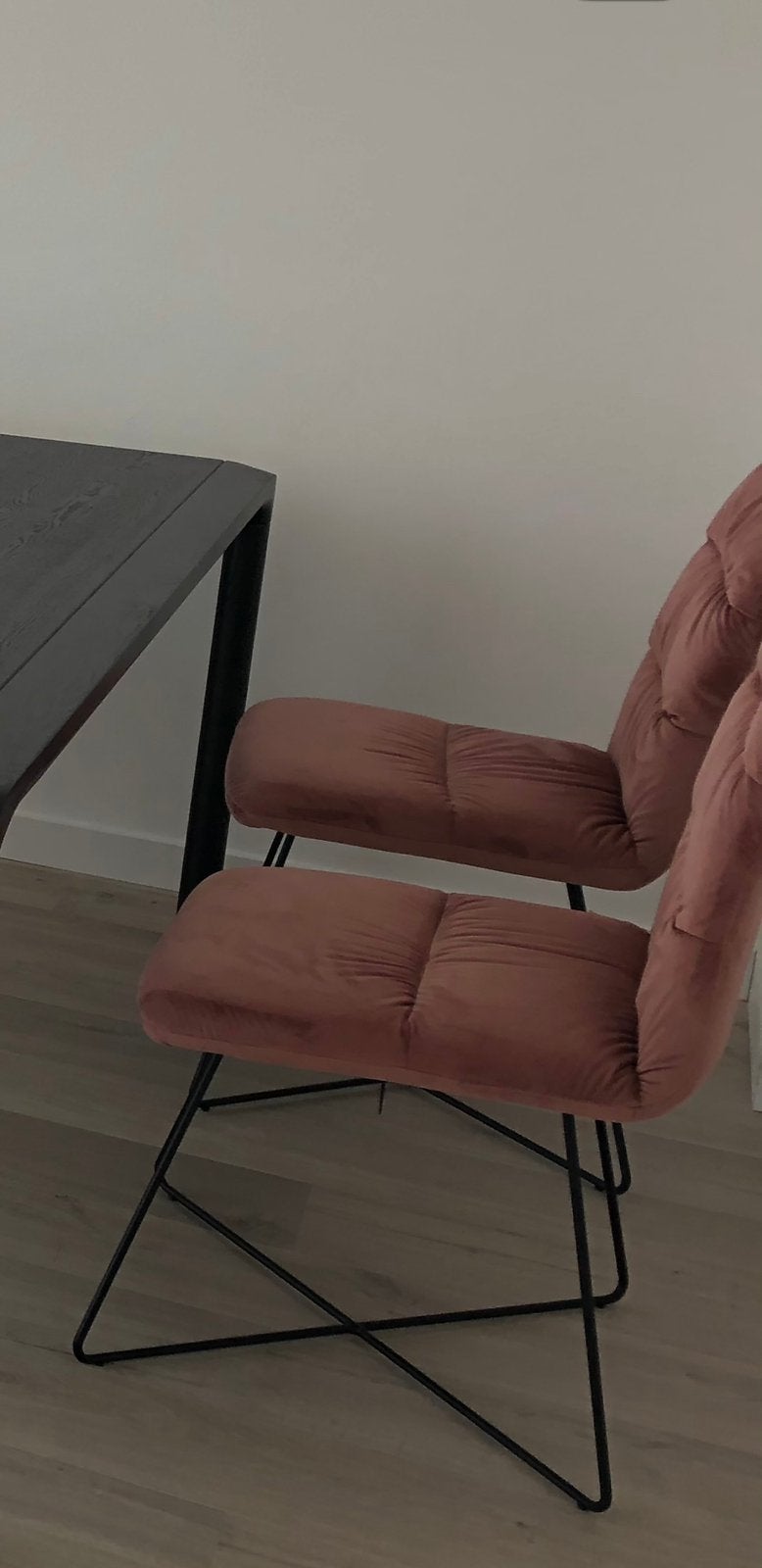 Eetkamerstoelen – Bijna nieuw - 48,75 euro per stoel, Huis en Inrichting, Stoelen, Zo goed als nieuw, Vier, Stof, Overige kleuren
