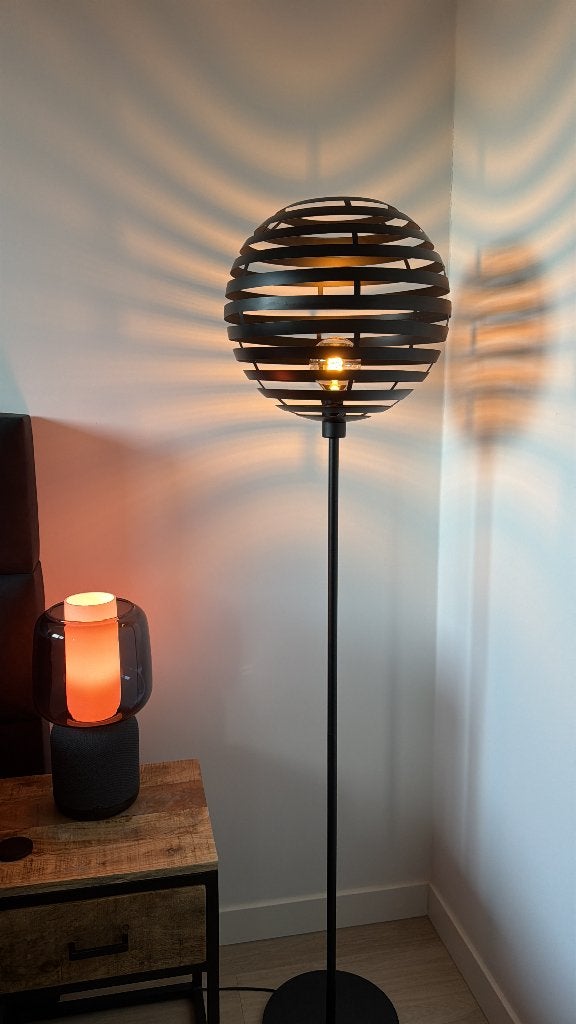 Unieke zwarte metalen vloerlamp, 164 cm/40 cm diameter, Huis en Inrichting, Lampen | Vloerlampen, Ophalen of Verzenden, Gebruikt