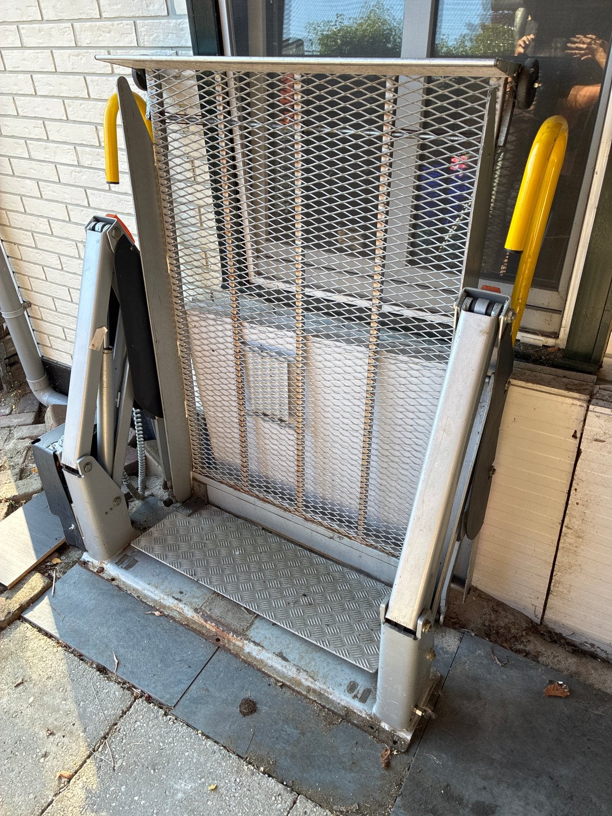Rolstoel lift, Ophalen, Gebruikt