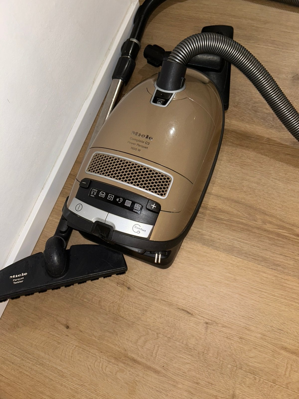 Miele complete C3 parquet stofzuiger in mooie staat, Ophalen of Verzenden, Zo goed als nieuw