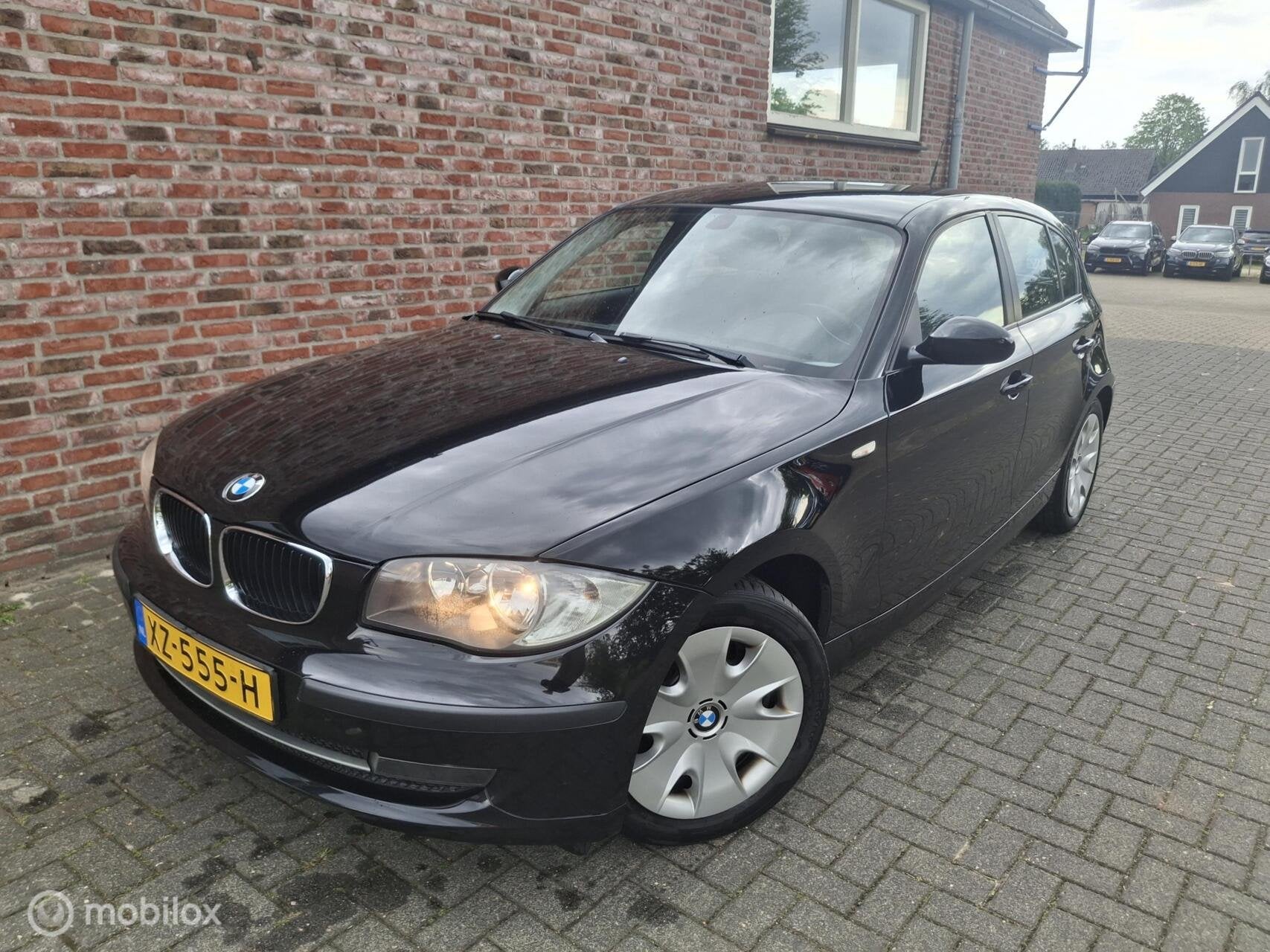 BMW 1-serie 116i Corporate nieuwe distributie ketting, 1-Serie, Achterwielaandrijving, Gebruikt, 1599 cc