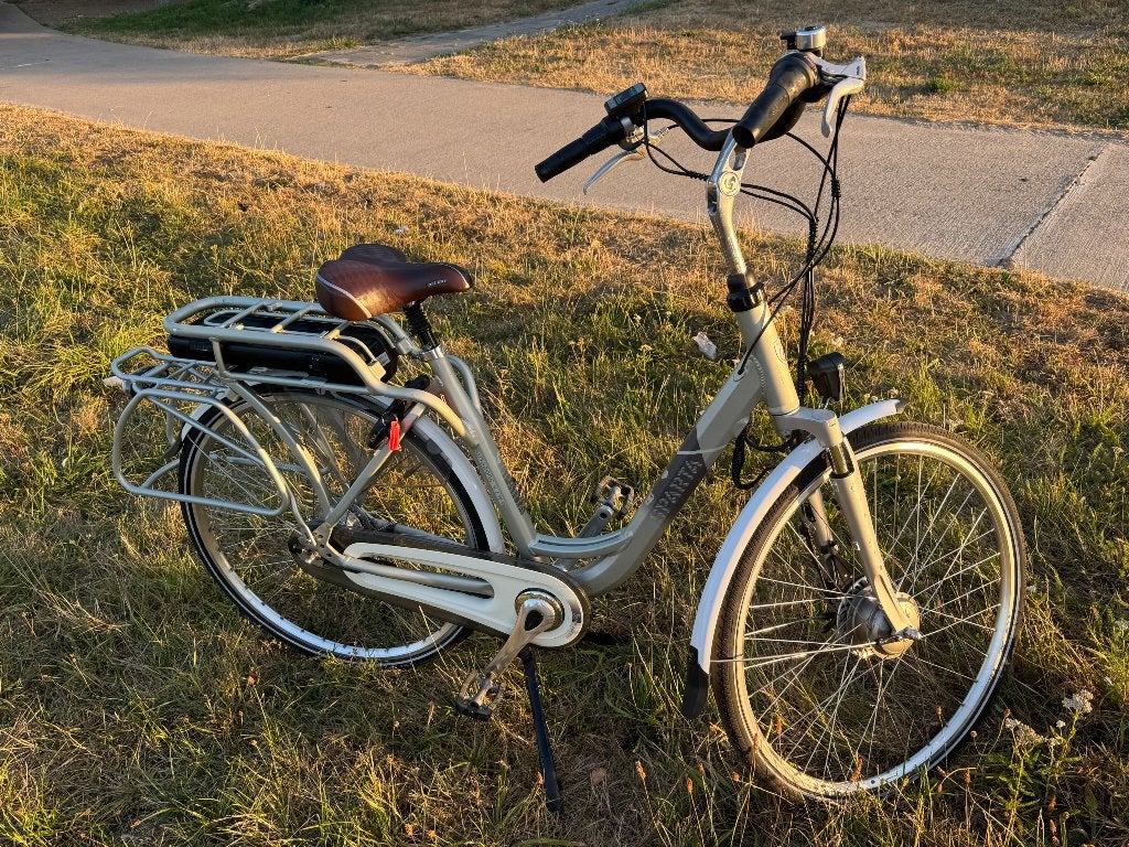 Sparta Elektrische Fietsen, Fietsen en Brommers, Elektrische fietsen, Ophalen, Sparta, Gebruikt, 50 km per accu of meer