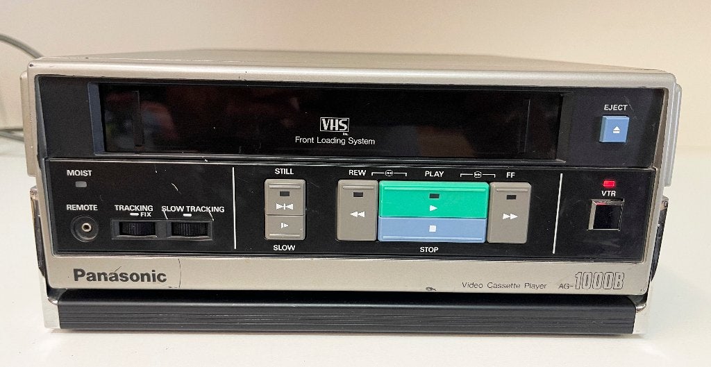 Panasonic AG-1000B Compact VCR Video Cassette Recorder, Audio, Tv en Foto, Videospelers, N, Ophalen of Verzenden, VHS-speler of -recorder