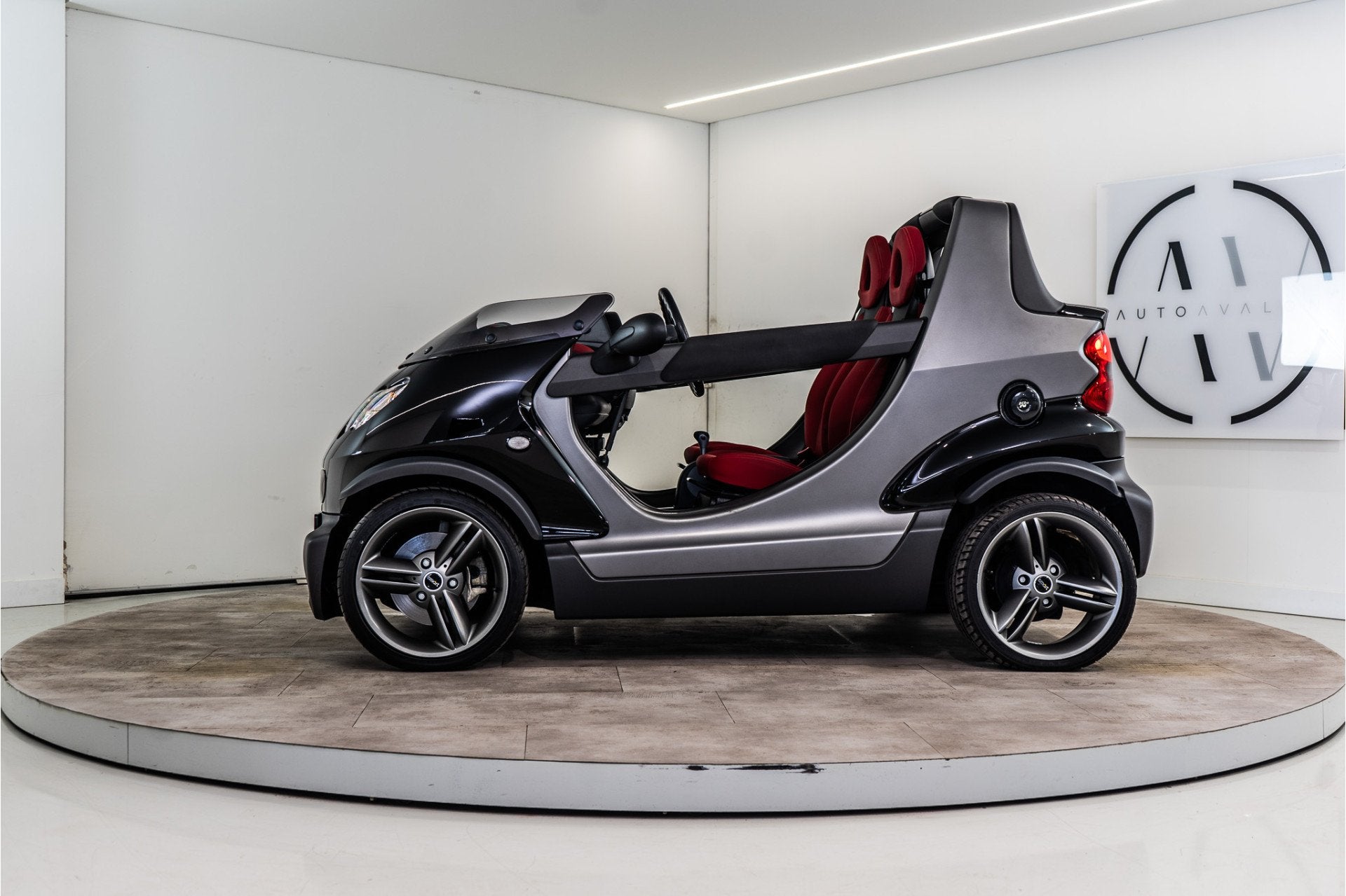 Smart Fortwo cabrio Crossblade 0.7 BRABUS 71PK | YOUNGTIMER, Automaat, Stoelverwarming, Achterwielaandrijving, Gebruikt