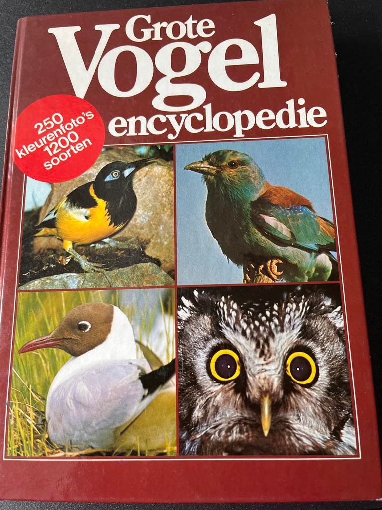 Grote Vogelencyclopedie - 250 kleurenfoto's, 1200 soorten, Boeken, Ophalen of Verzenden, Gelezen, Dieren, Los deel