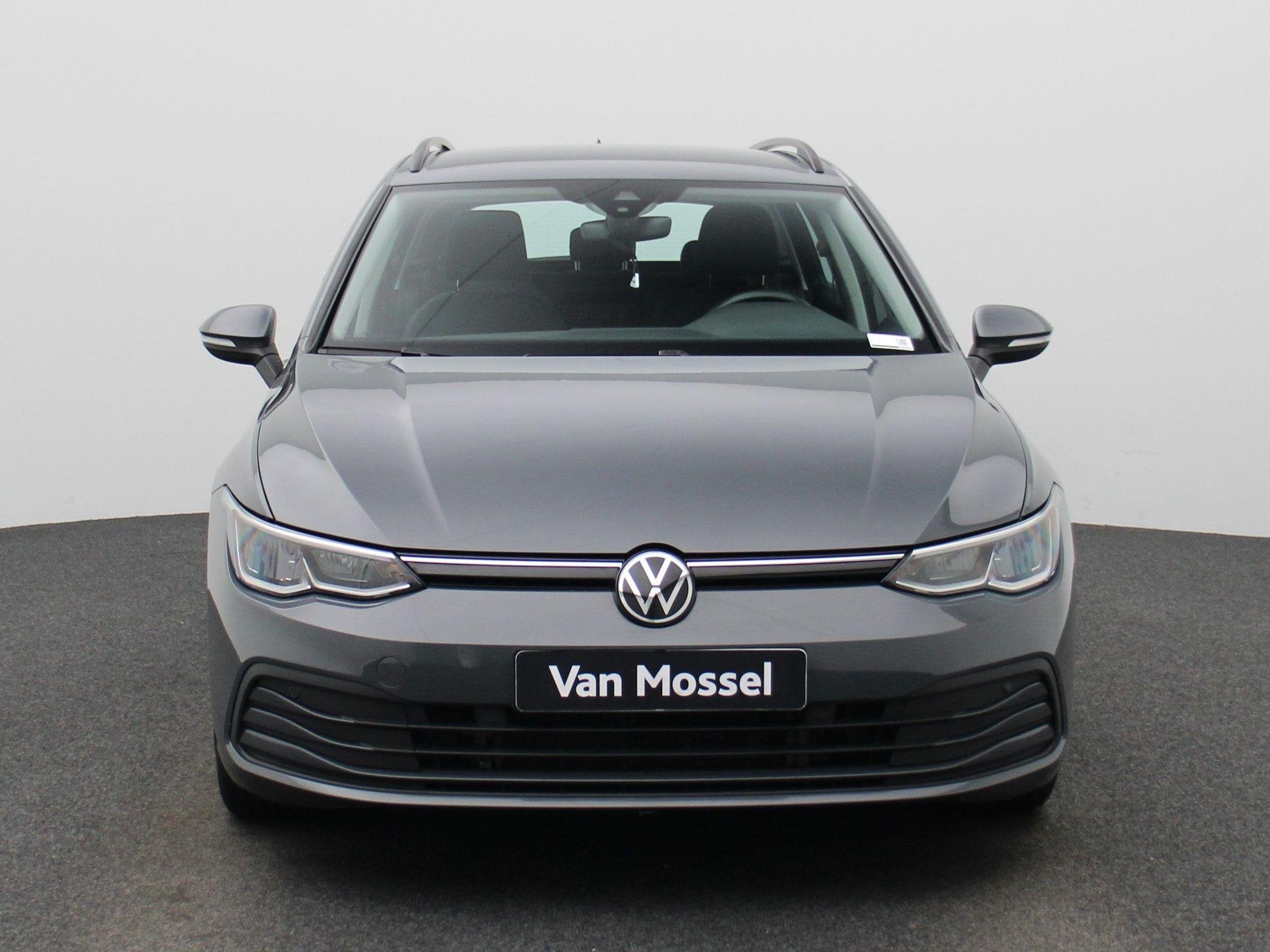 Volkswagen Golf Variant 1.0 eTSI Life | APPLE CARPLAY | ADAP, 12 maanden, Stof, Gebruikt, 19 km/l