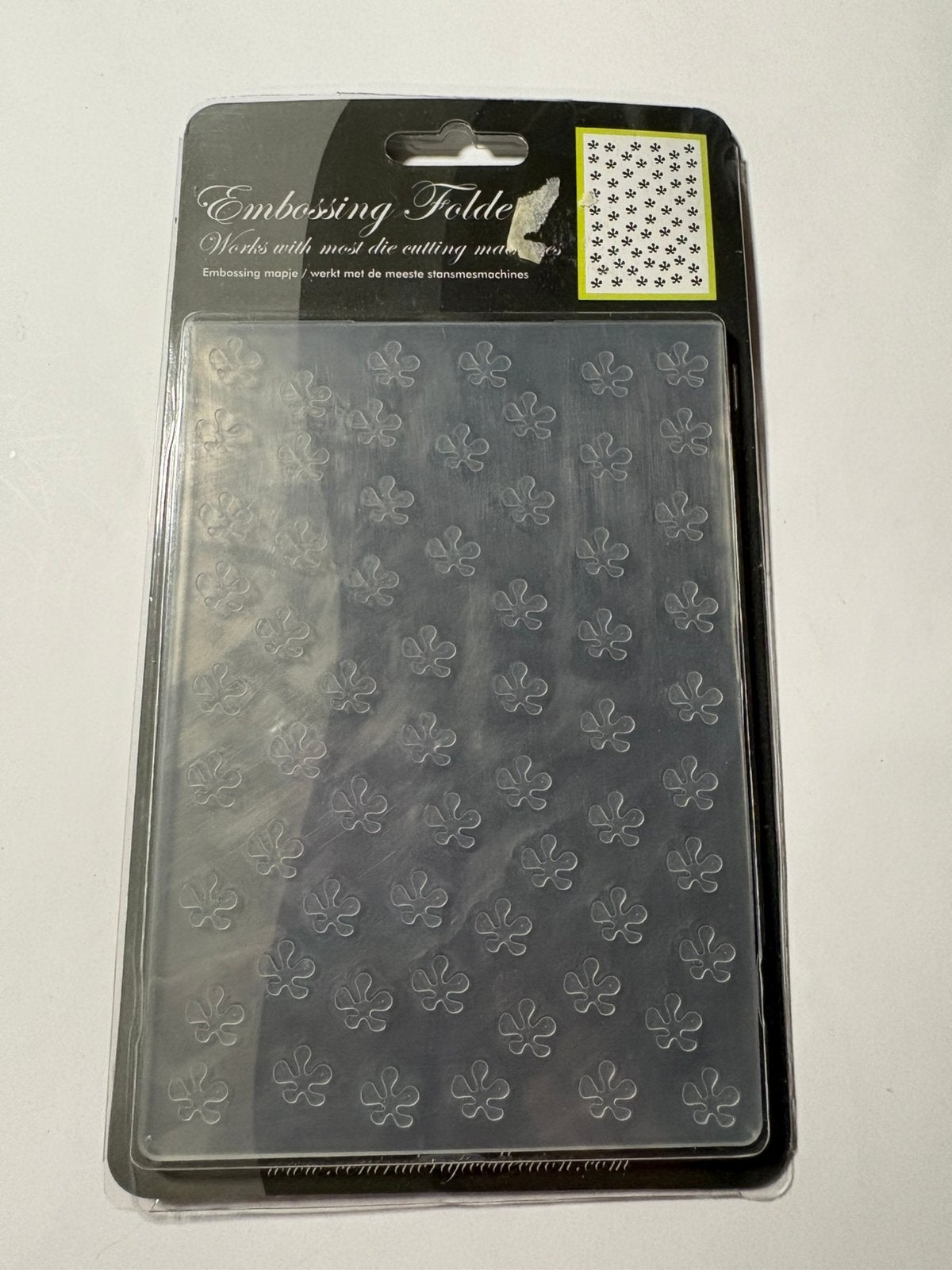 Embossing folder / mal bloemetjes, Ophalen of Verzenden, Zo goed als nieuw, Overige thema's, Pons of Mal