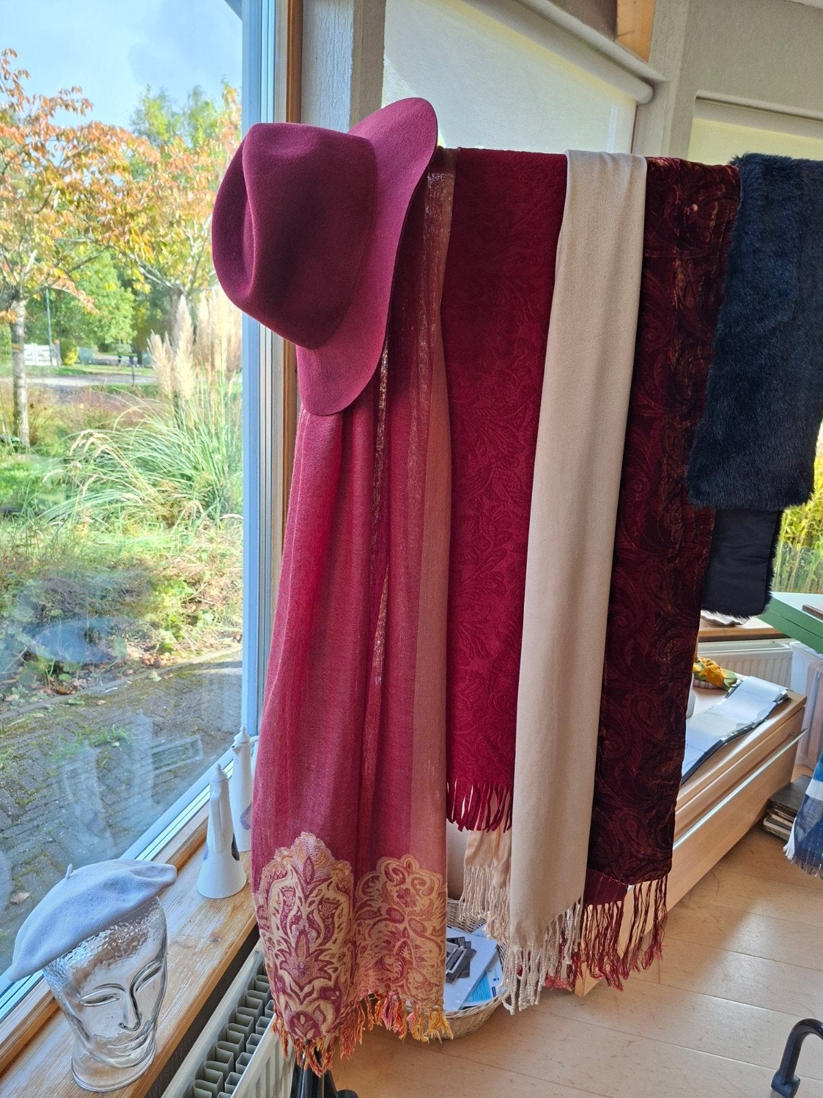 modieuze shawls en hoedje, Ophalen, Overige typen, Nieuw, Jago en versteeg