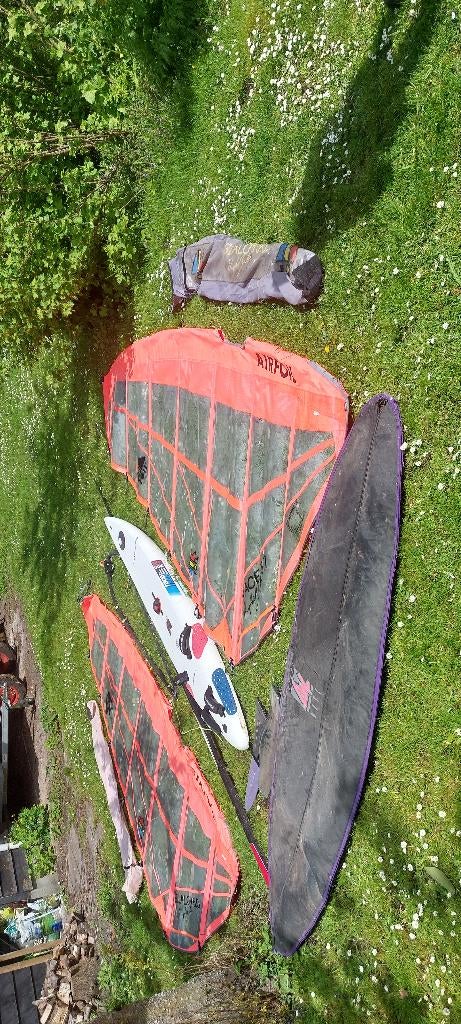 surfplank + zeilen + giek + vinnen, Ophalen, 250 tot 300 cm, Gebruikt, 5 tot 6.5 m²