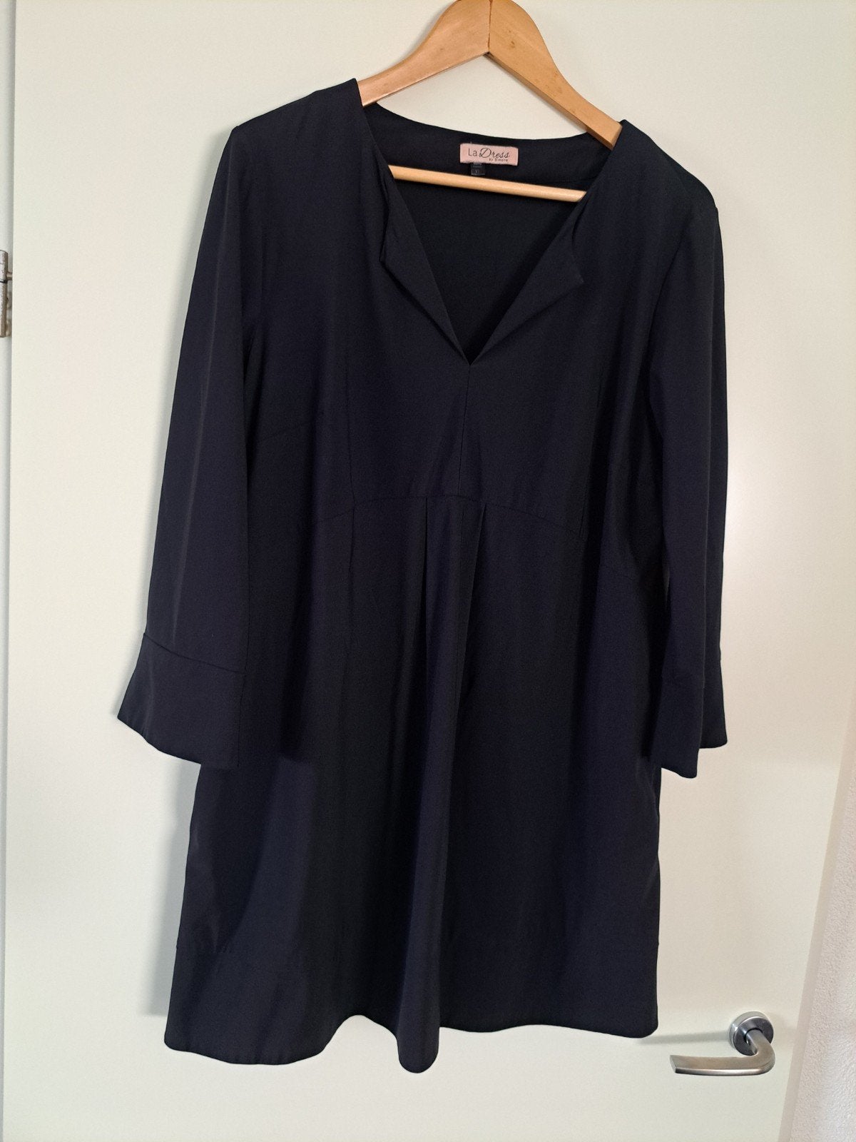 Zwarte tuniekjurk met lange mouwen en V-hals, Kleding | Dames, Zwart, Maat 46/48 (XL) of groter, Ophalen of Verzenden, Zo goed als nieuw