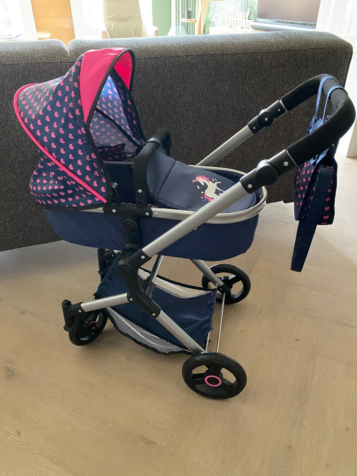 Bayer Design Poppenwagen / Wandelwagen, Kinderen en Baby's, Speelgoed | Poppen, Ophalen, Zo goed als nieuw, Babypop